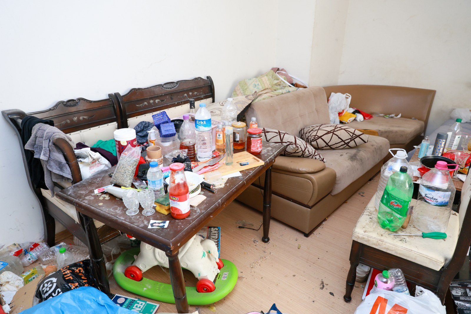 Manisa’da sıcak karşılaşma: Otostop çeken öğrencilere başkan sürprizi