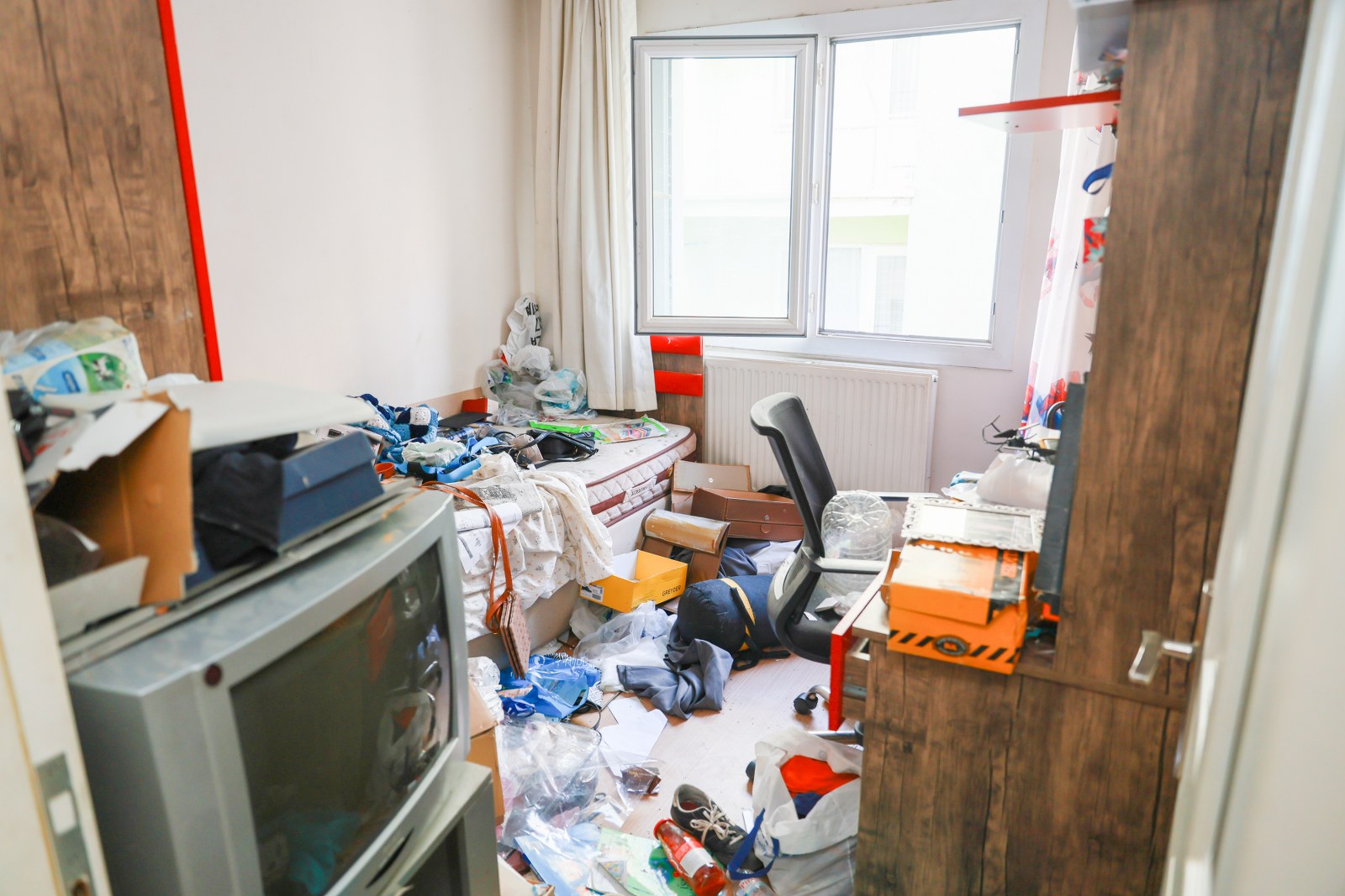 Manisa’da sıcak karşılaşma: Otostop çeken öğrencilere başkan sürprizi