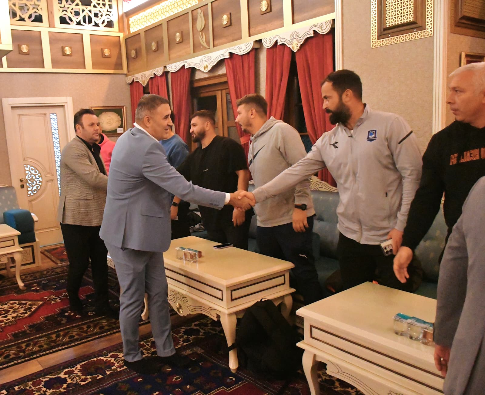 Yunusemre’de spora yeni vizyon: Gençlik ve spor için yol haritası belirlendi