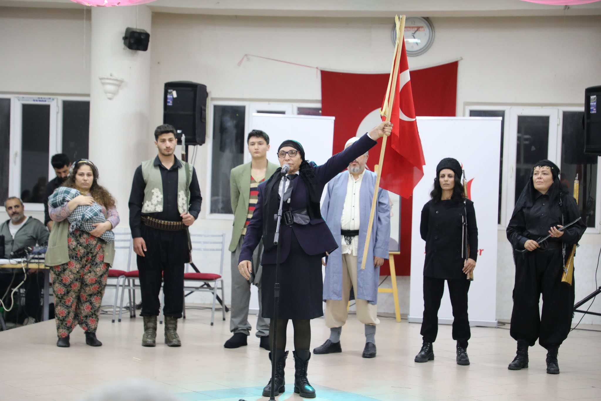 Manisa’da Cumhuriyet’in 102. yılı coşkuyla kutlandı