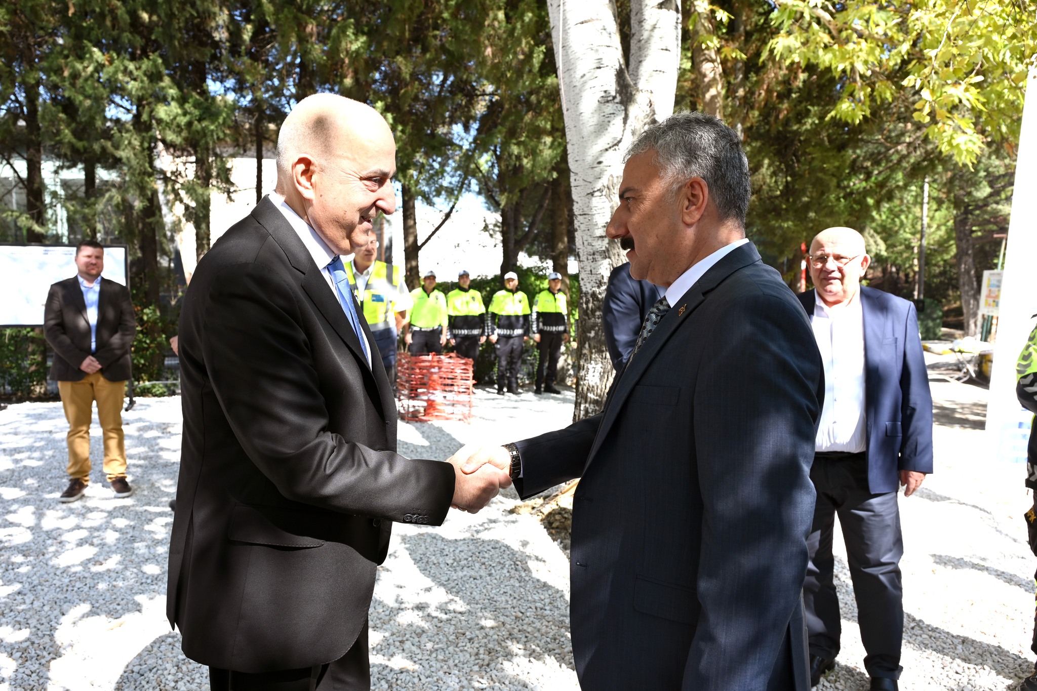 Manisa Şehzadeler’de pembe farkındalık: “Erken teşhis umut olur”