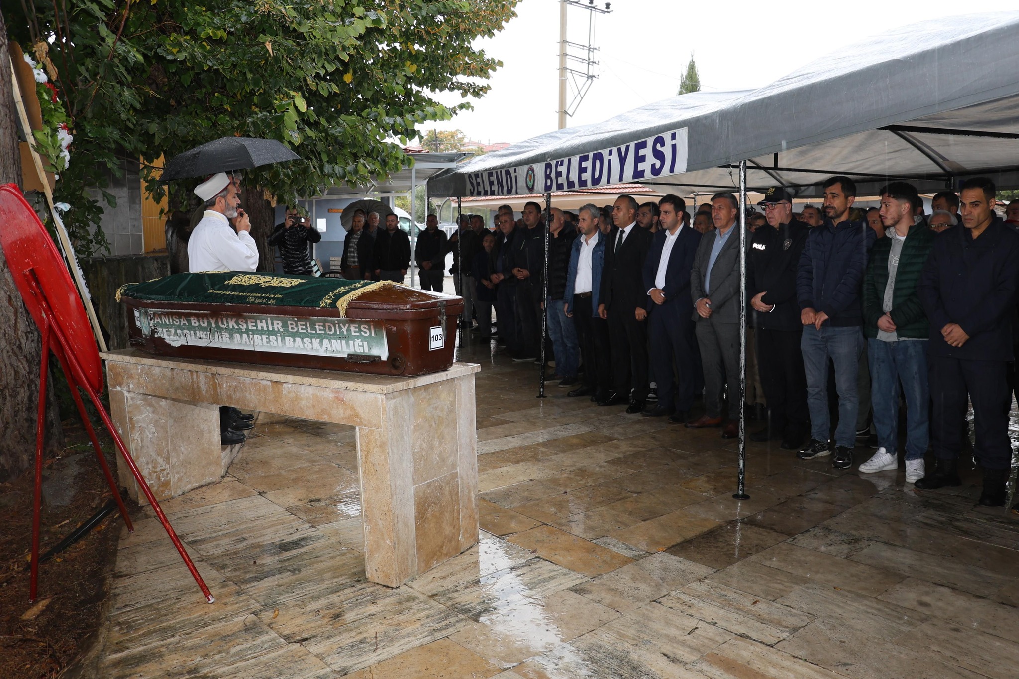 Manisa’da şehit babası son yolculuğuna uğurlandı