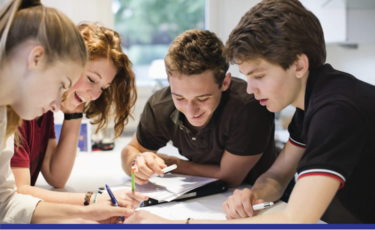 Manisa'da Ferdi Zeyrek şarkılarla anılacak