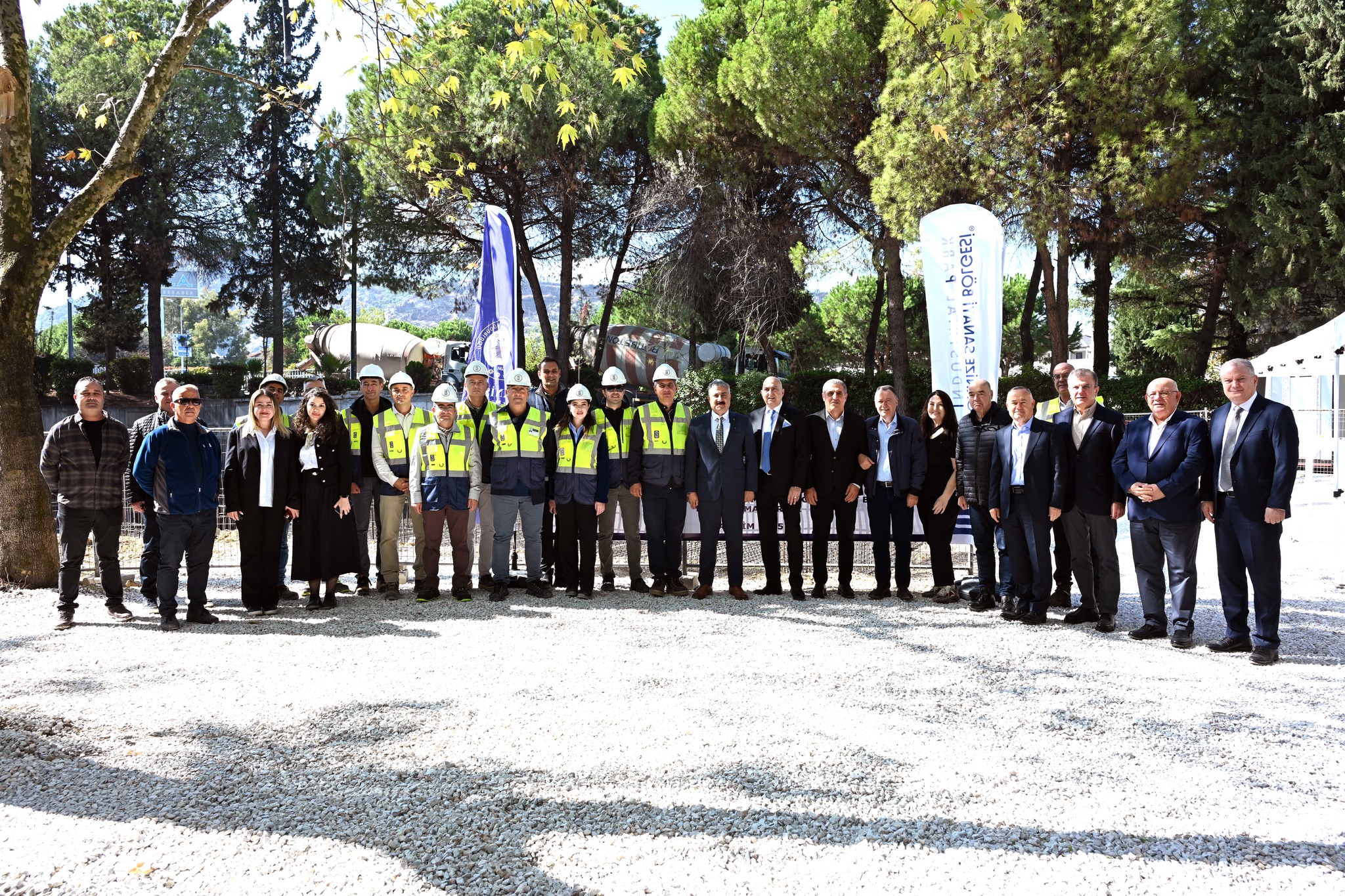 Manisa Şehzadeler’de pembe farkındalık: “Erken teşhis umut olur”