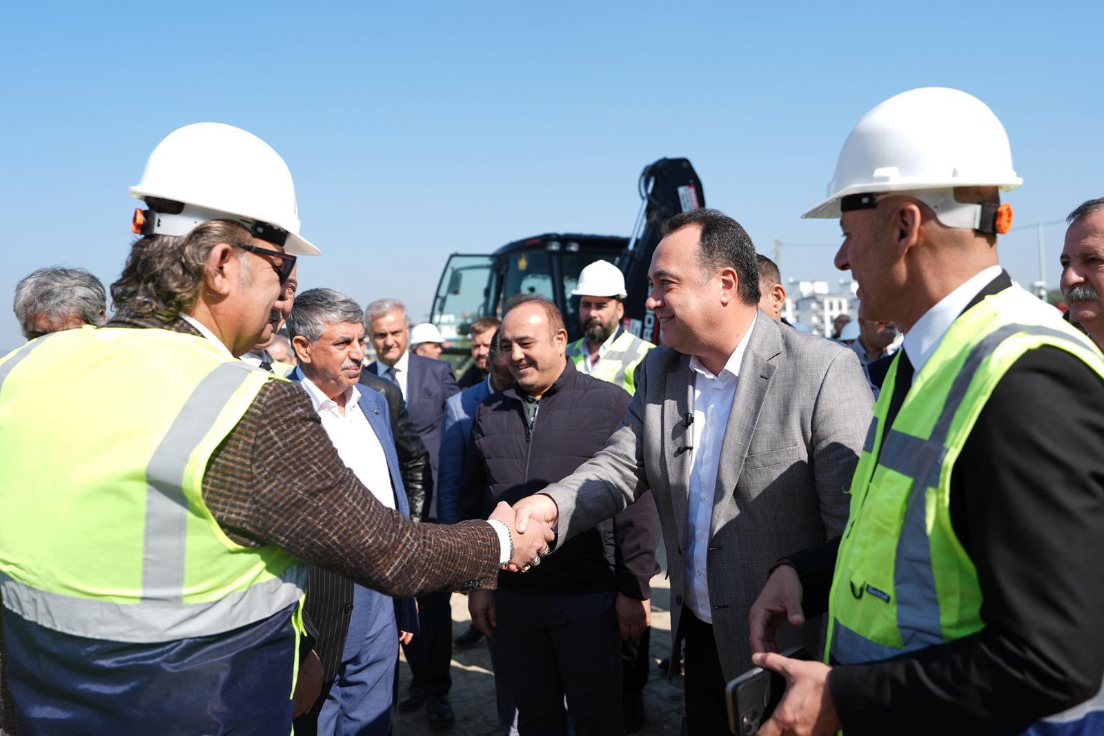 Muradiye küllerinden doğuyor: Altyapı projesine ilk kepçe vuruldu!