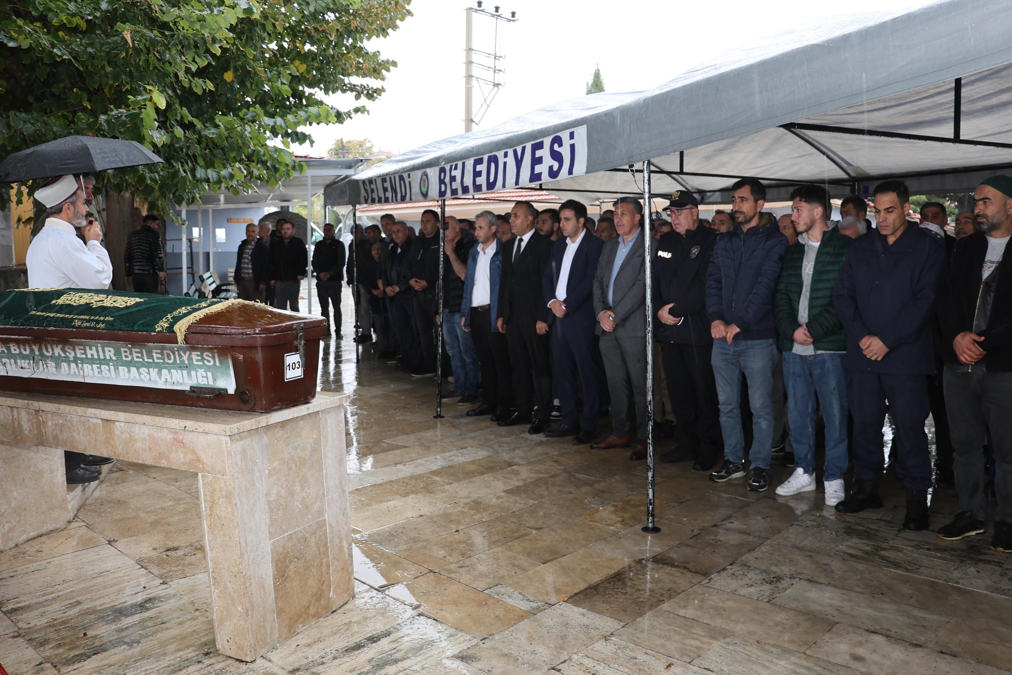 Manisa’da şehit babası son yolculuğuna uğurlandı