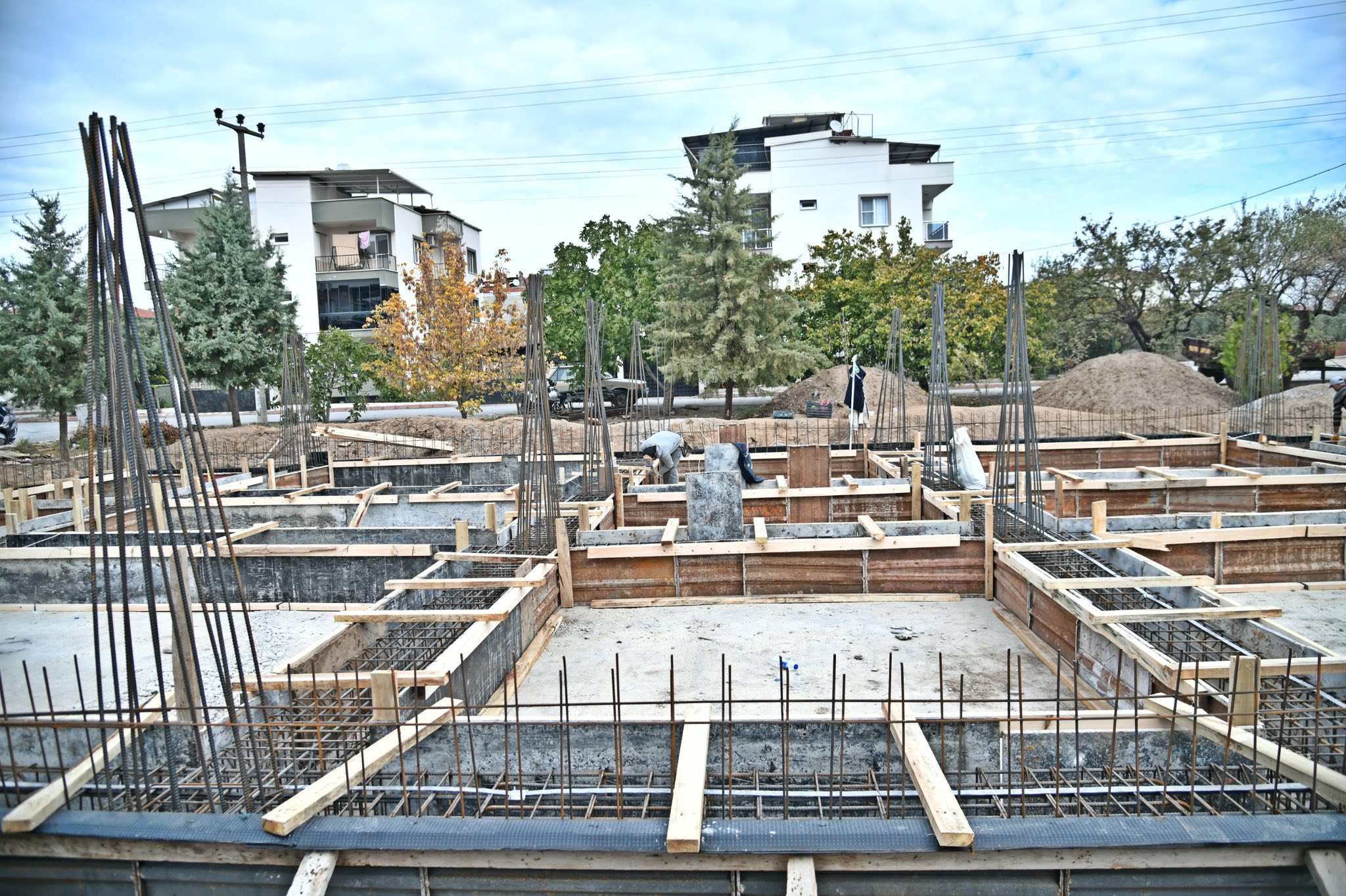 Manisa’da mahalleler güzelleşiyor: İki mahalle daha modern görünüme kavuştu