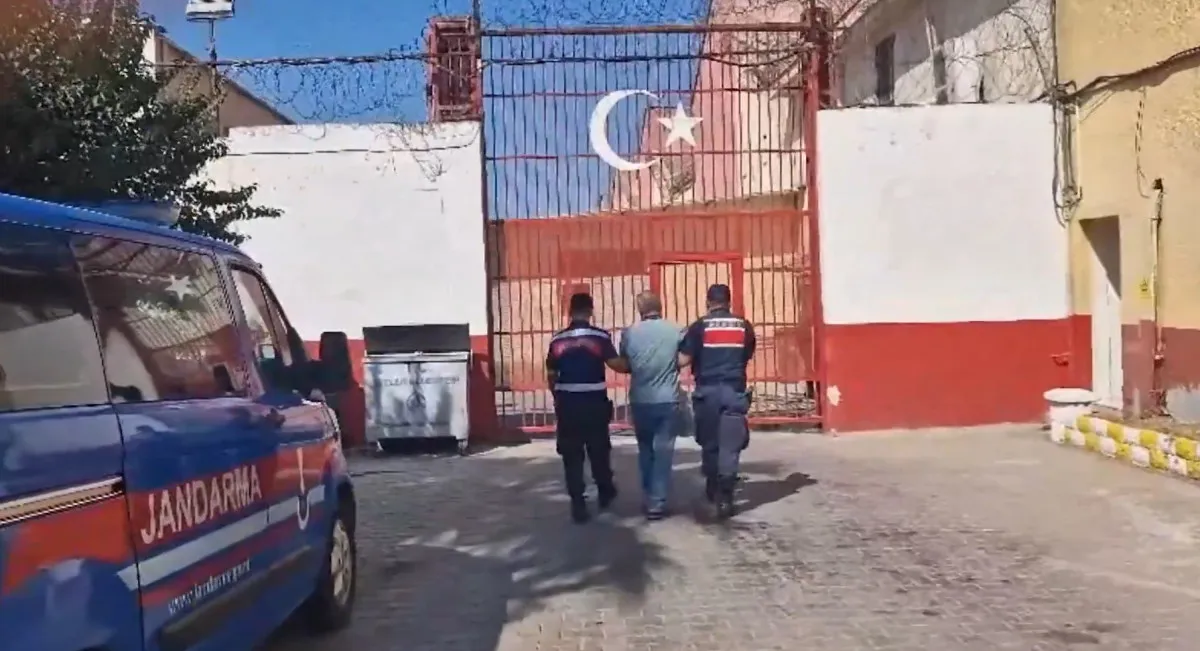 Manisa dahil 30 ilde FETÖ operasyonu: 91 şüpheli yakalandı