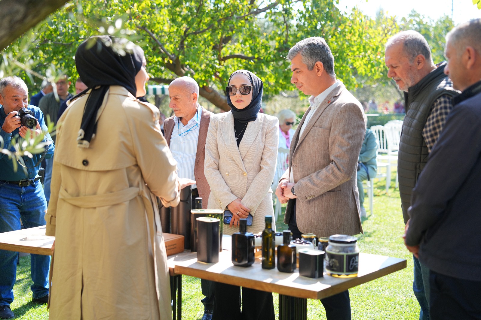 Manisa’nın ilçesinde zeytin hasadı şenliği