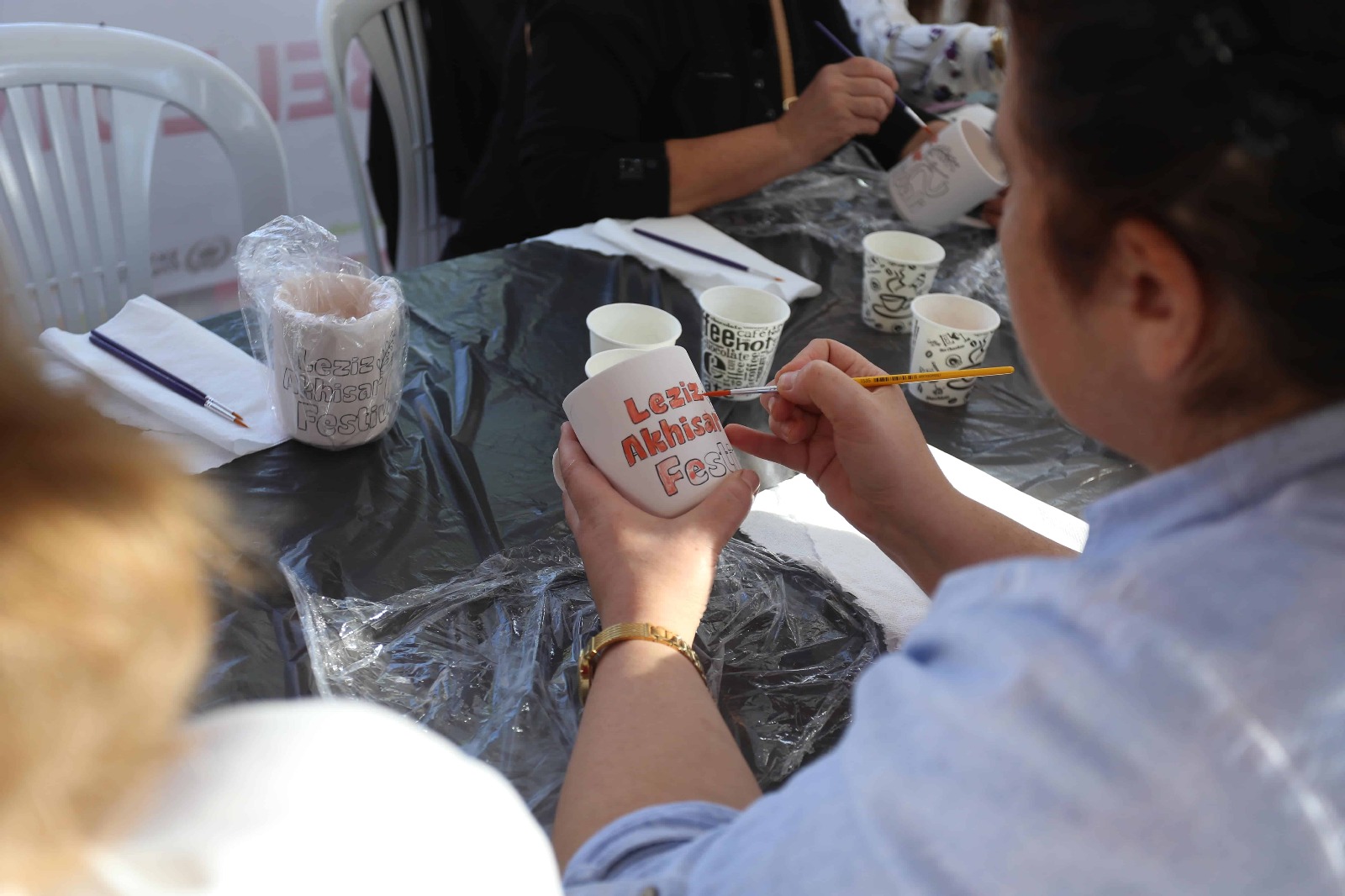 Akhisar'da lezzet rüzgarı esti