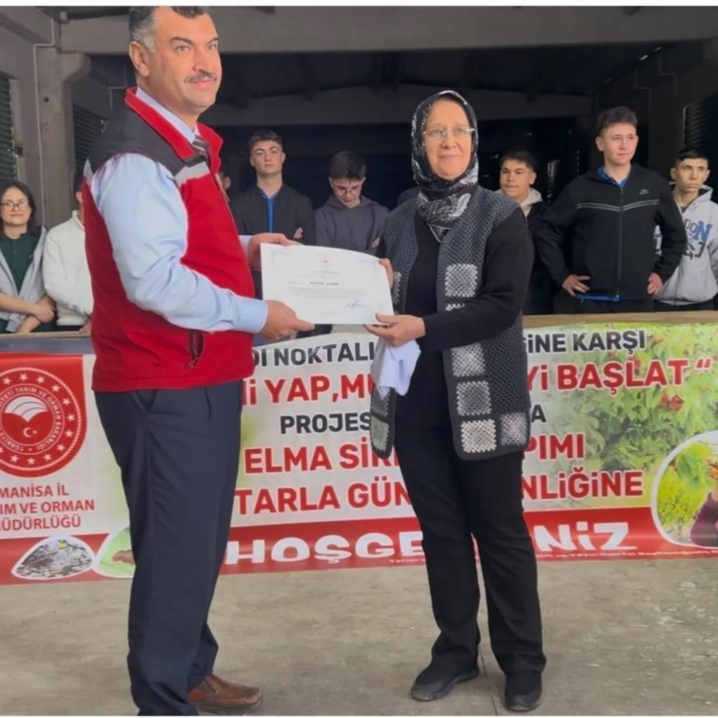 Manisa’da kadınlardan zararlılara karşı doğal çözüm