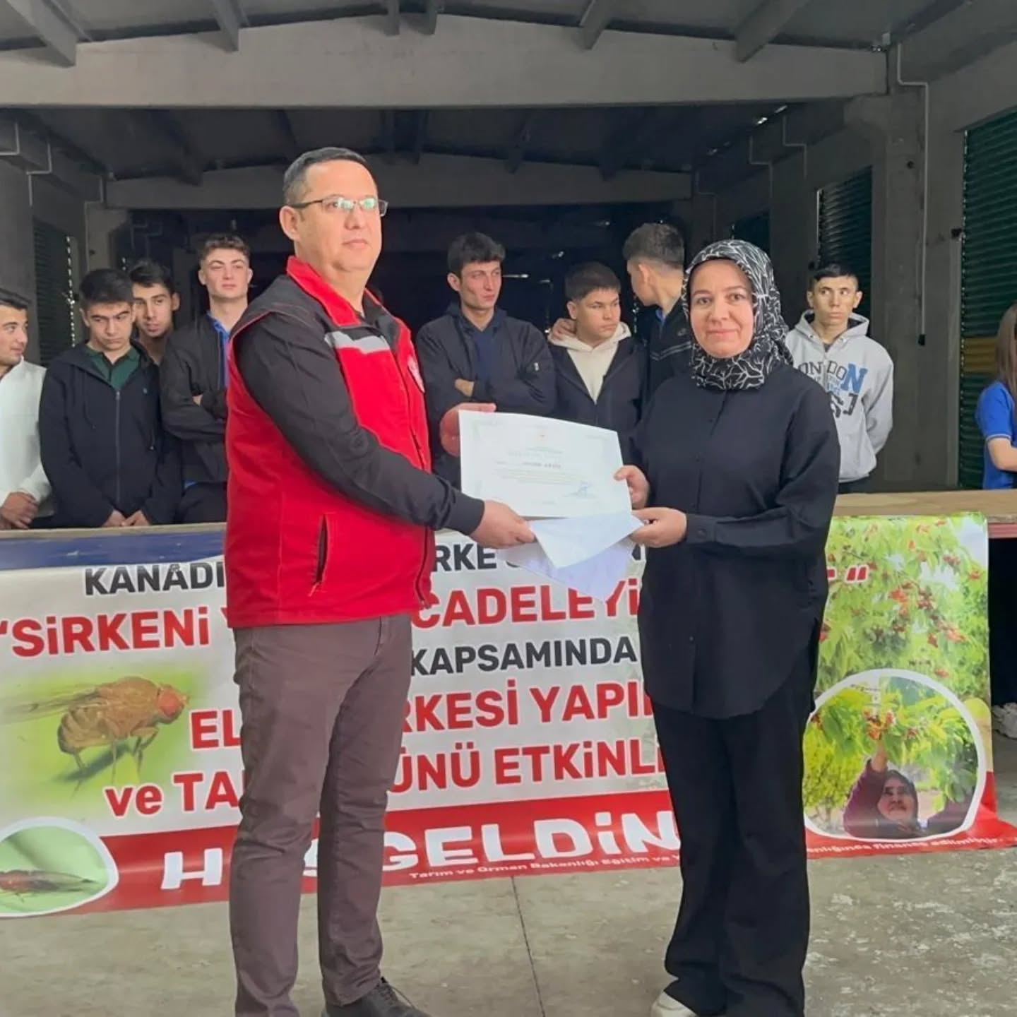 Manisa’da kadınlardan zararlılara karşı doğal çözüm