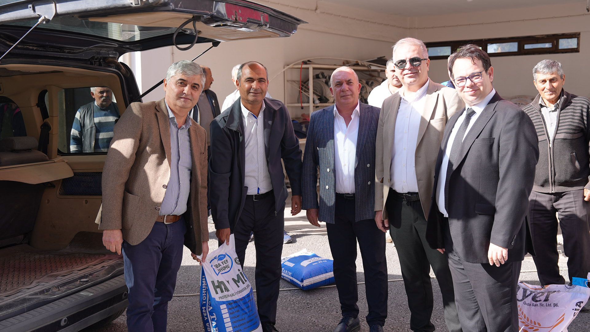 Manisa'da üreticilere bereket tohumları