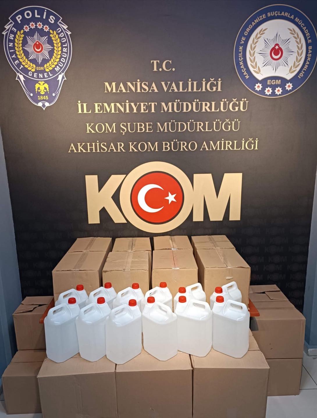 Manisa’da kaçakçılık operasyonu: Çok sayıda ürün ele geçirildi!