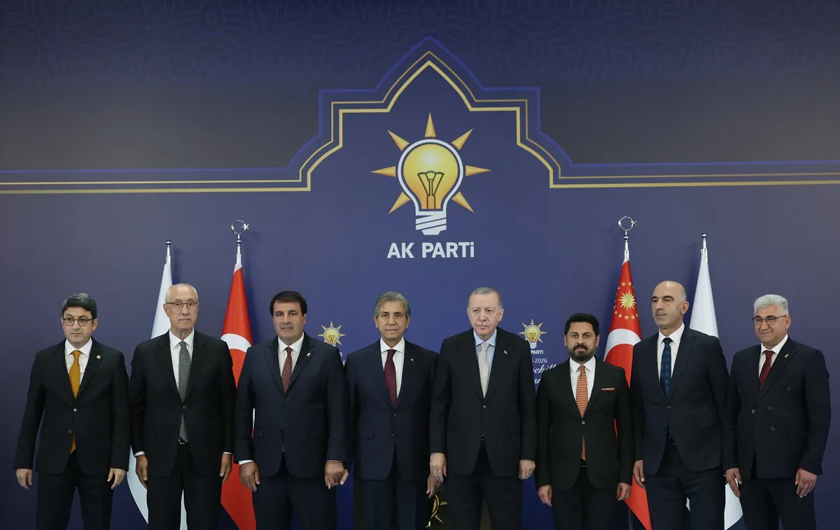 Manisalı kadınlar İzmir'i gezdi