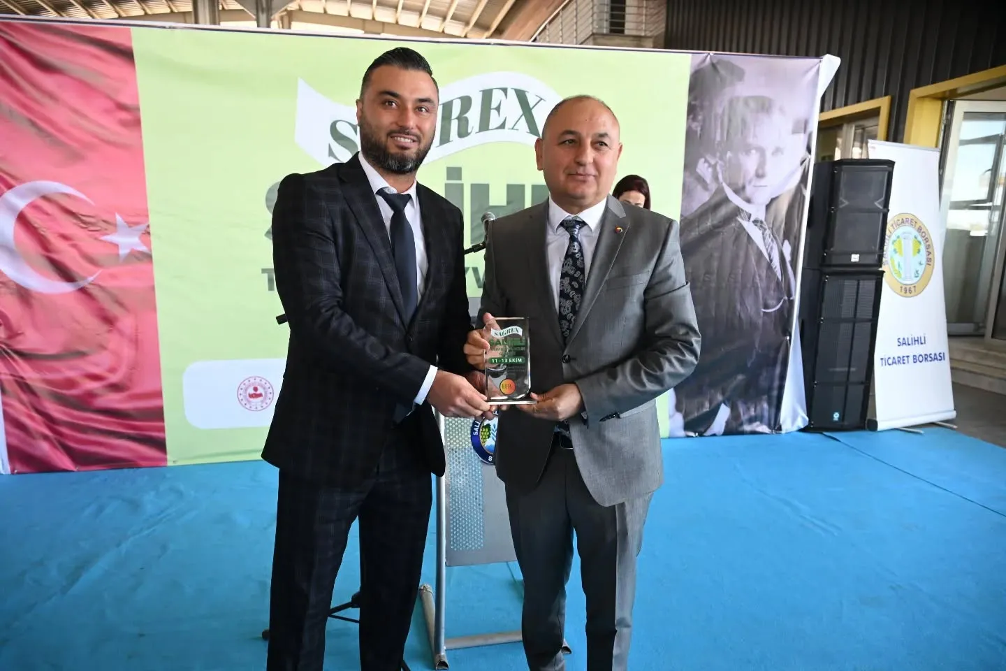 Manisa’da çiftçilerin buluşma noktası: Büyük fuara yoğun ilgi!