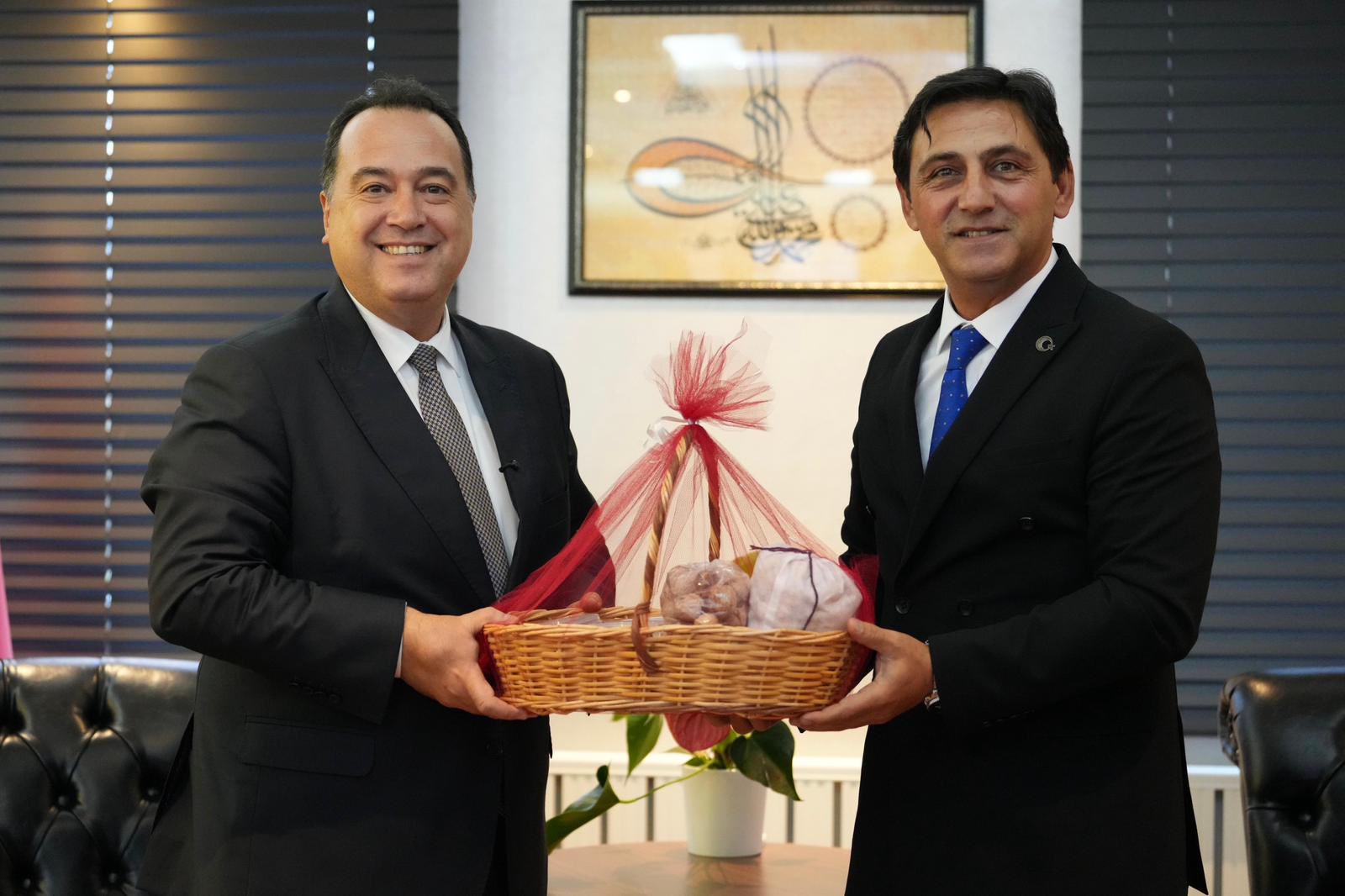 Başkan Dutlulu’dan O İlçeye Müjde: Kent Lokantası ve Halk Mandıra Aralık’ta Açılıyor