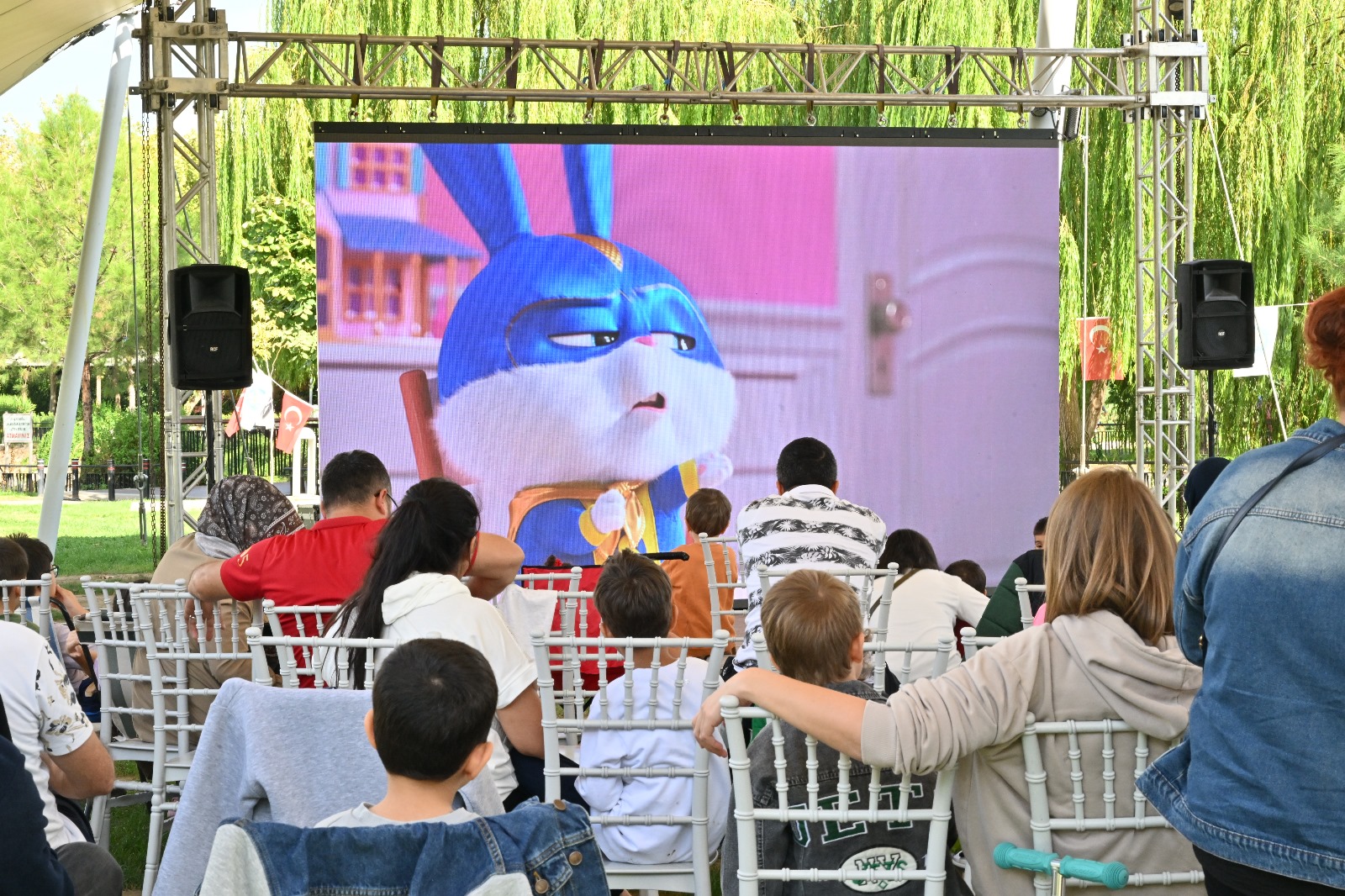 Manisa’da hayvanseverler buluştu