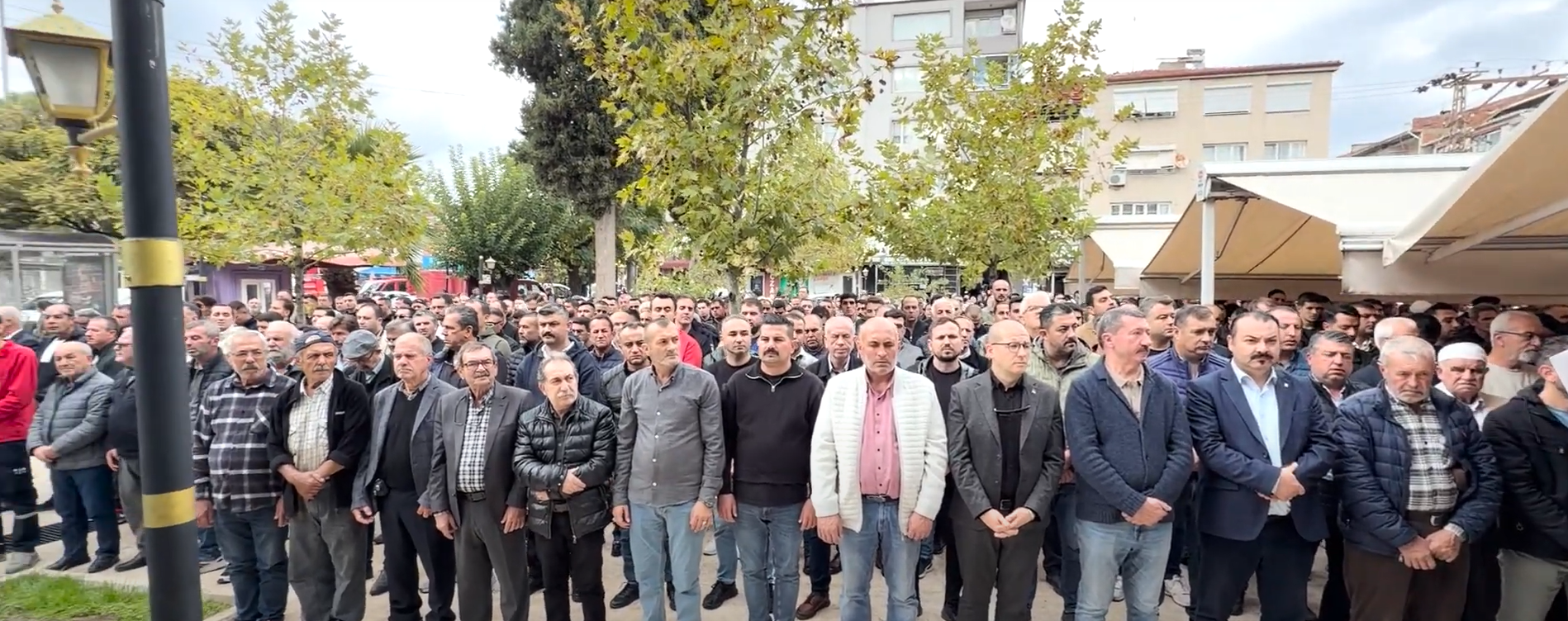 Manisa'da acı gün: İsmail Göksel ve Erol Şen toprağa verildi