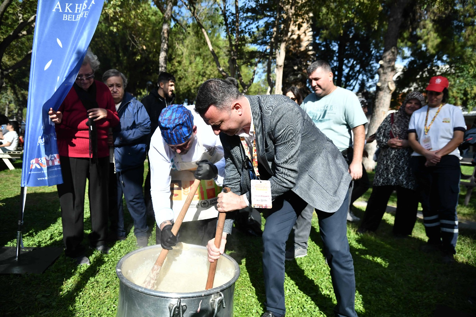 Akhisar'da lezzet rüzgarı esti