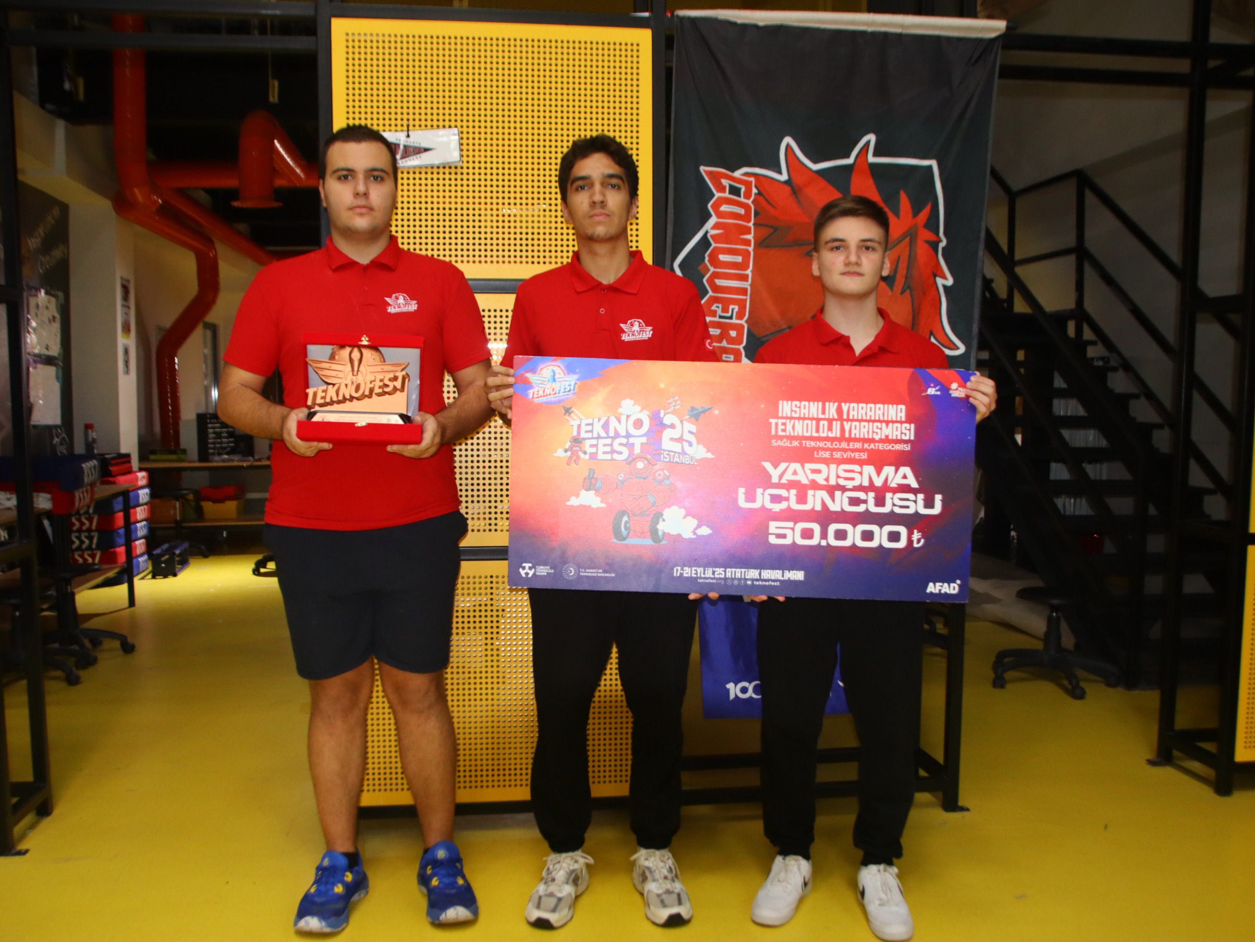 Manisalı gençler sağlık alanında tarih yazdı: Öyle bir proje yaptılar ki…