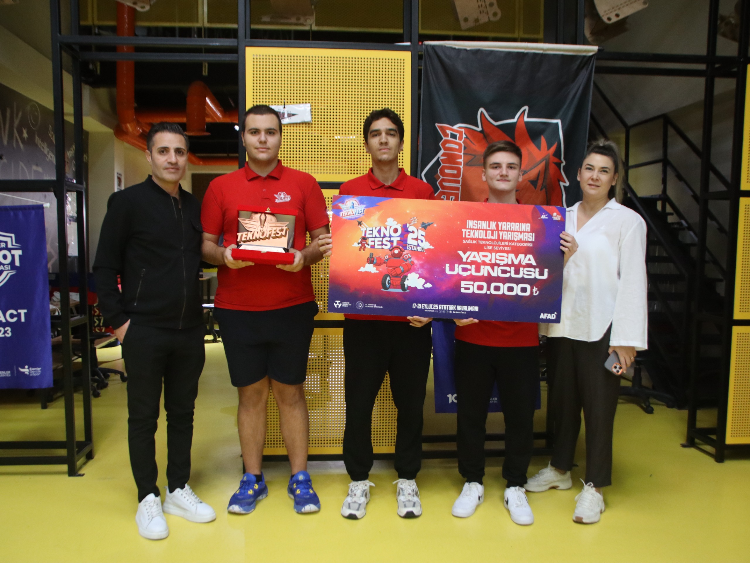 Manisalı gençler sağlık alanında tarih yazdı: Öyle bir proje yaptılar ki…