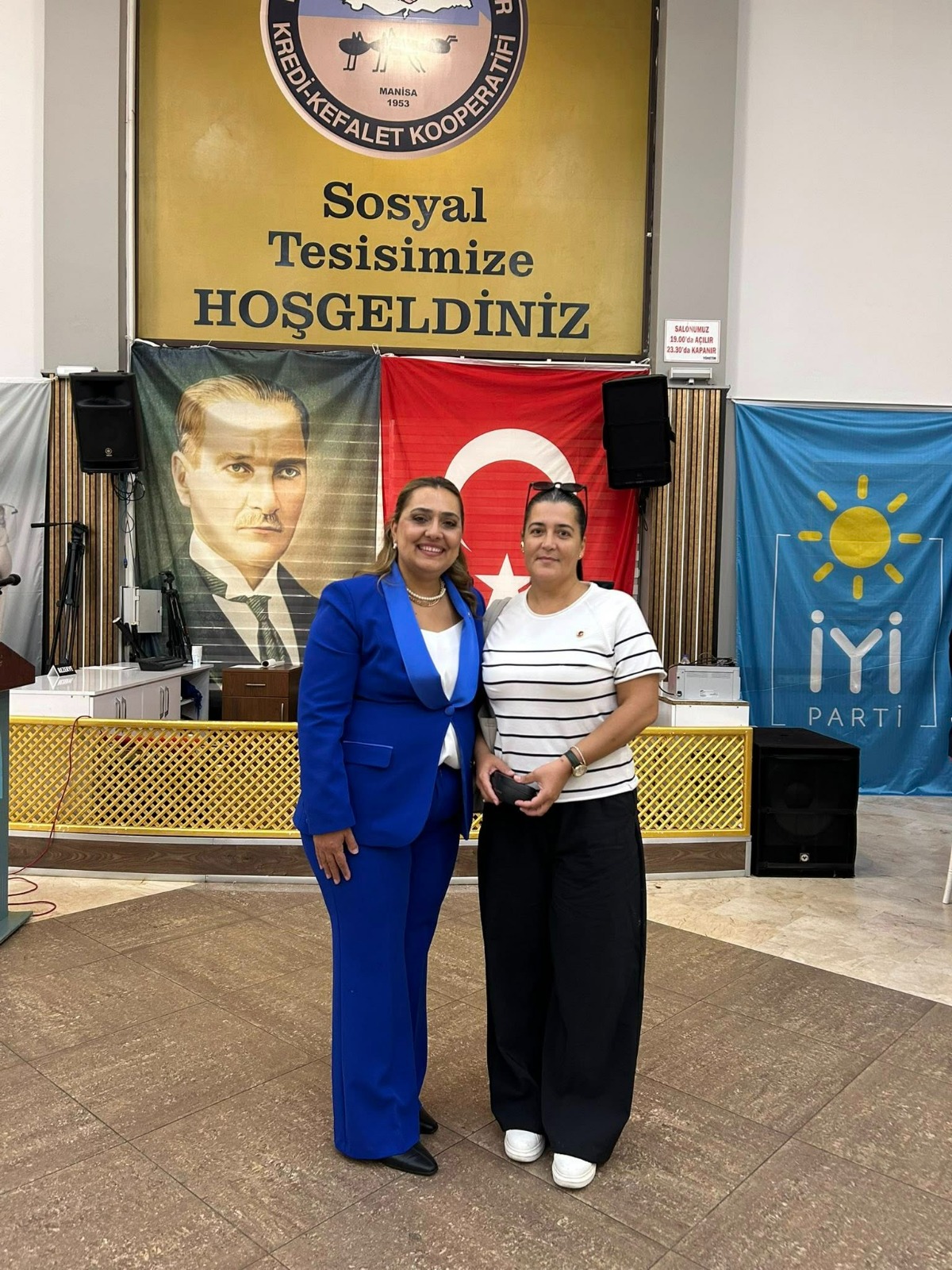 İYİ Parti Yunusemre’de güven tazelendi: Banu Elbirler yeniden İlçe Başkanı seçildi