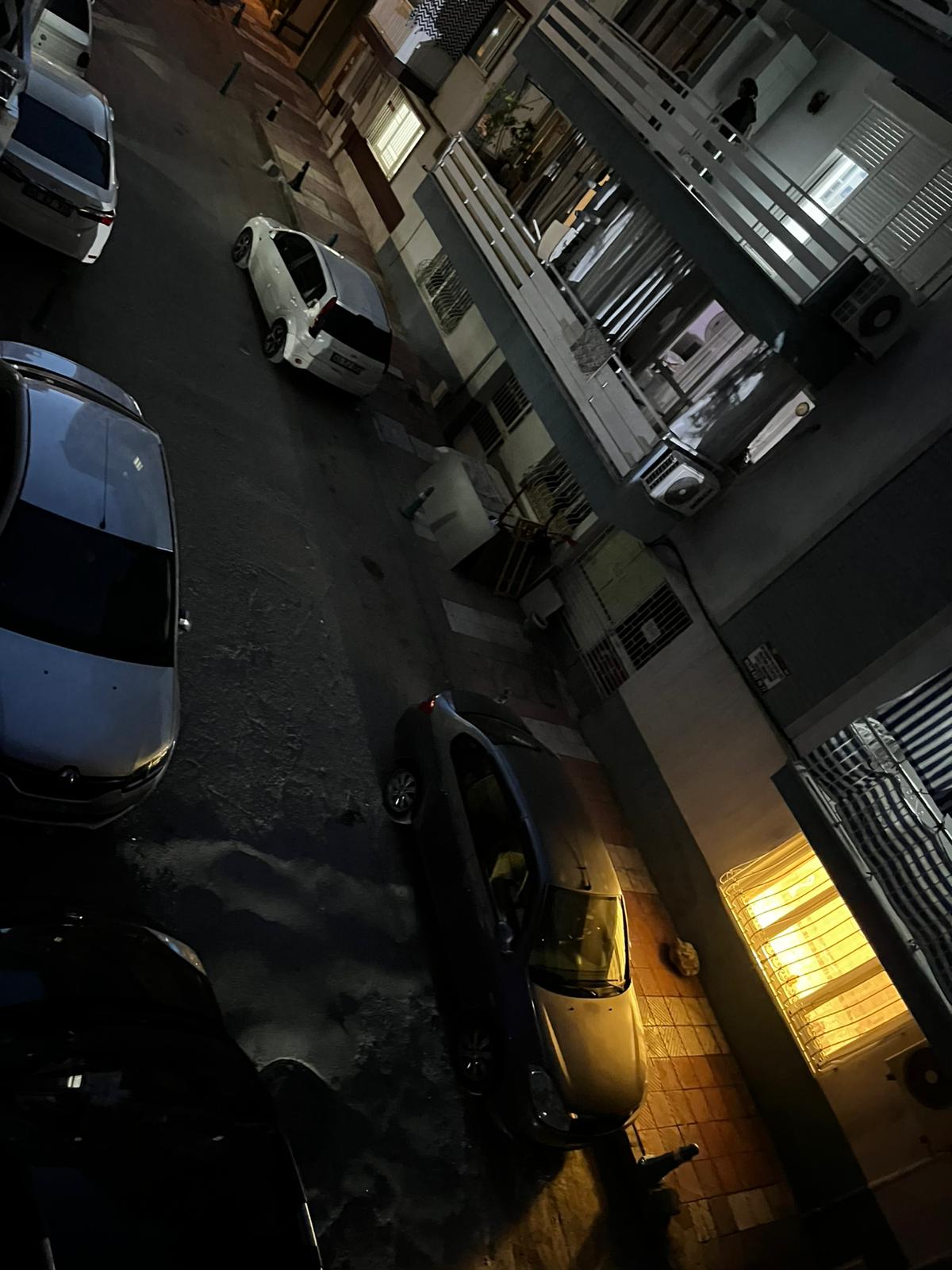 Manisa’da o sokak ışıksız kaldı: Vatandaşlar tepkili!