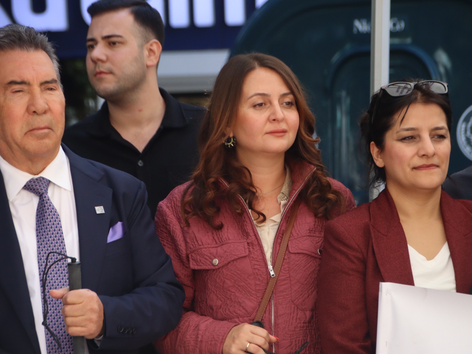 Manisa’da engel tanımayan adımlar: Beyaz bastonla farkındalık yürüyüşü