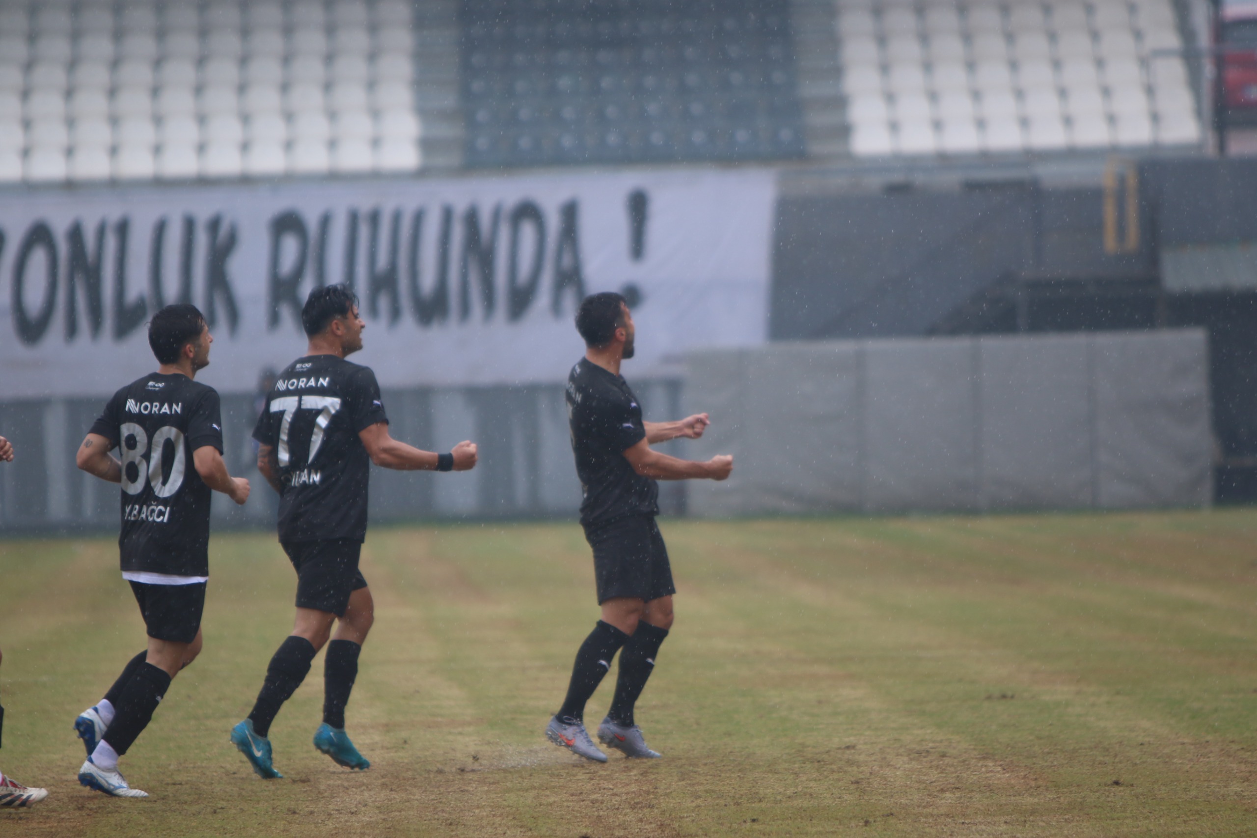 Manisaspor'dan büyük zafer: Aydınspor'a 4-0 fark attı!