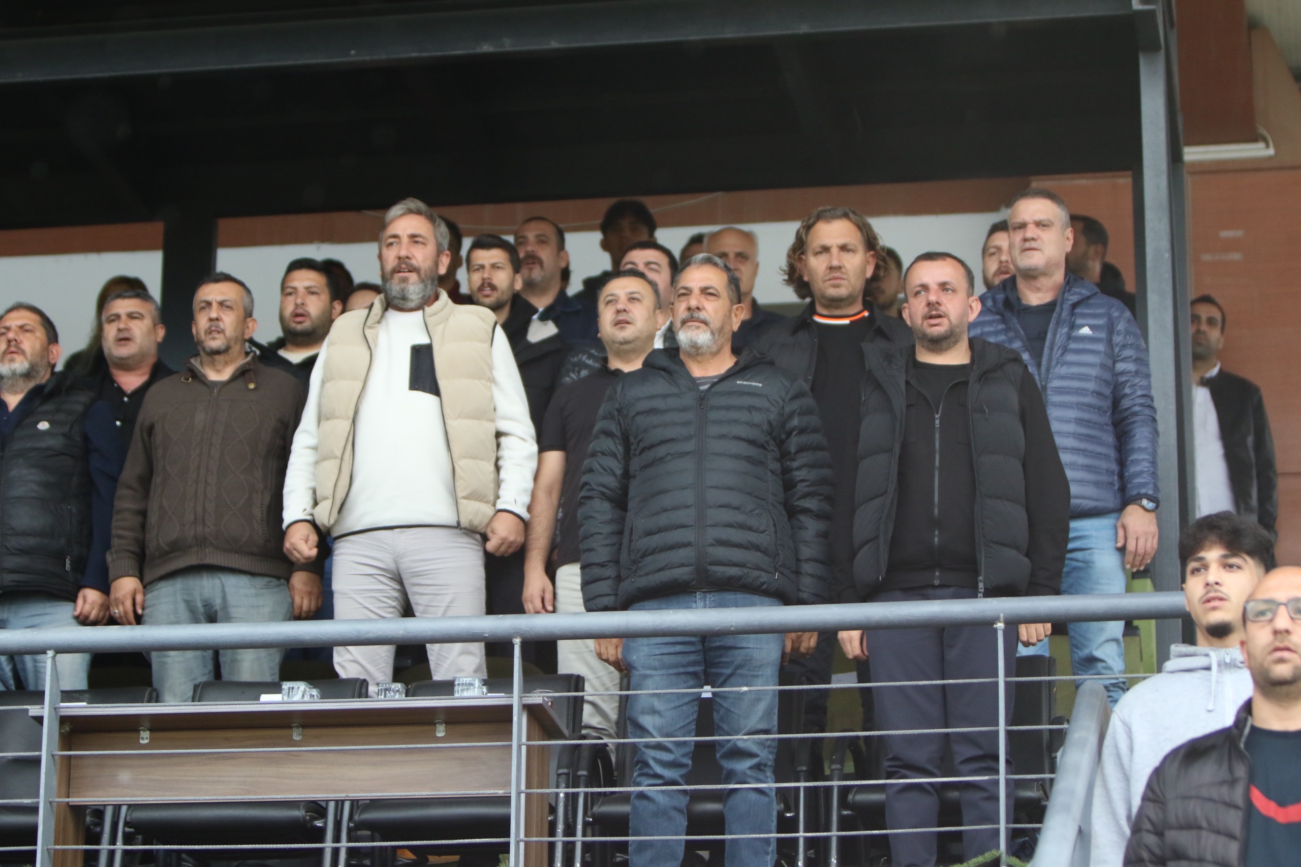 Manisaspor'dan büyük zafer: Aydınspor'a 4-0 fark attı!