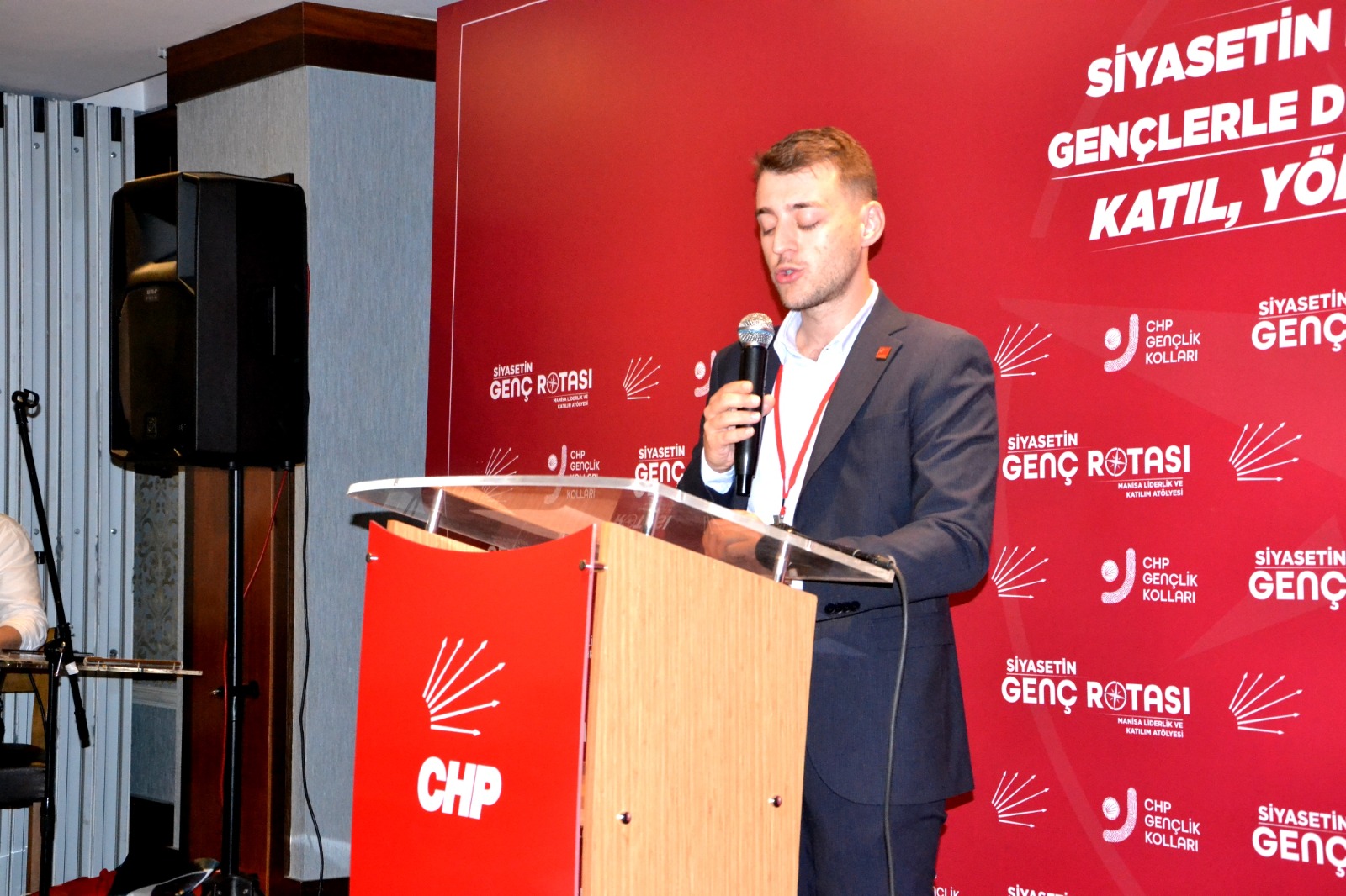 CHP Manisa'da gençler siyasetin rotasını belirliyor