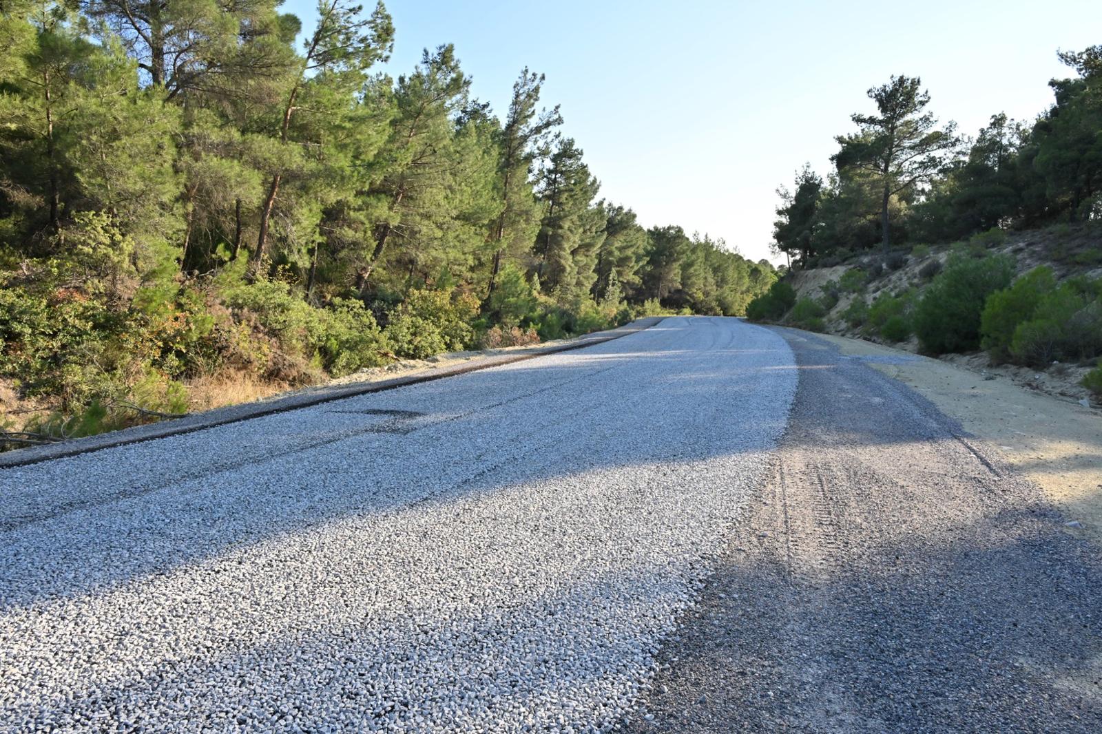 Manisa'nın ilçesinde yollar güzelleşiyor