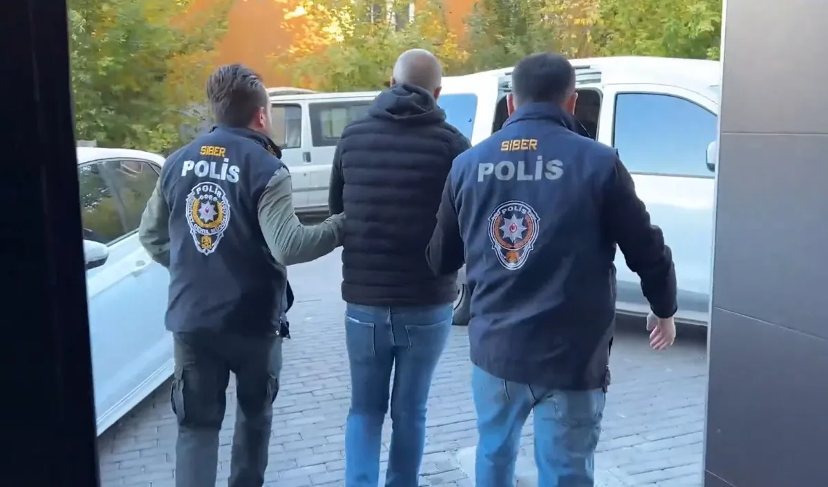 Manisa Dahil 37 Ilde Siber Suçlara Karşı Operasyon! 5