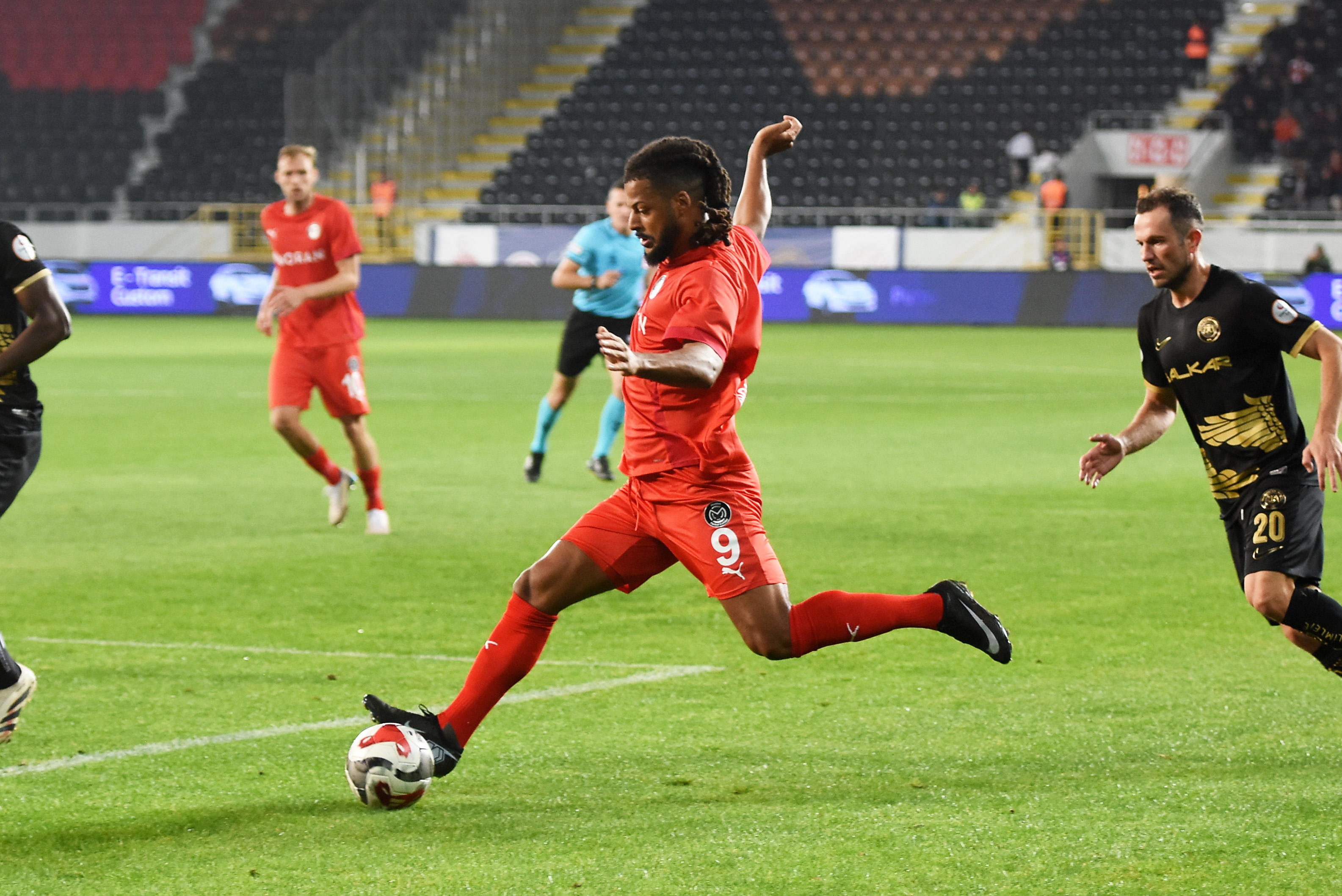 Manisa Fk Mücadeleden 3 1 Mağlup Ayrıldı (3)