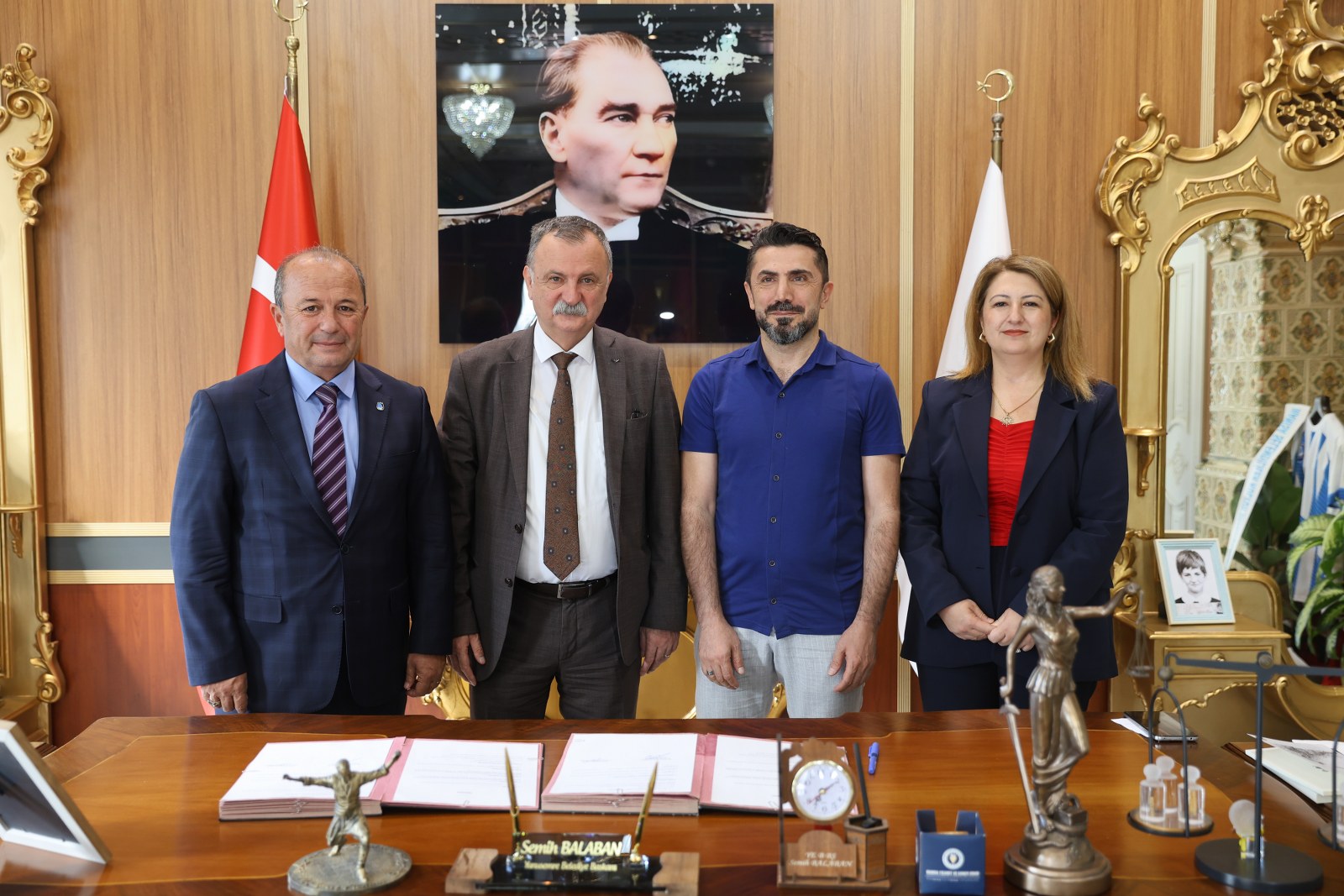 Manisa’da Iş Birliği Protokolü Yenilendi Çocuklarımızın Sağlığı Her Şeyden Önce Gelir (2)