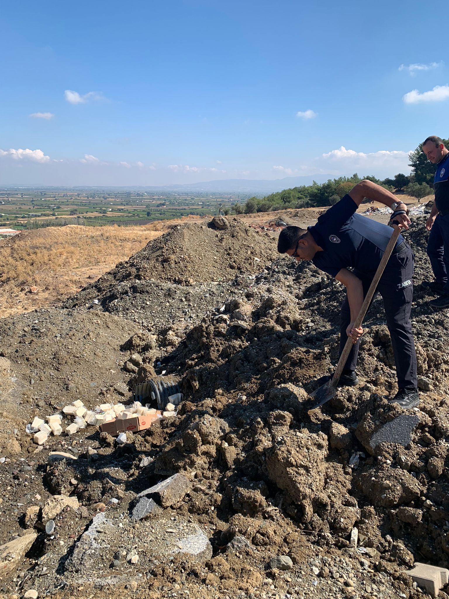Manisa’da Sağlık Için Büyük Adım 49 Kilo Peynir Imha Edildi! (11)