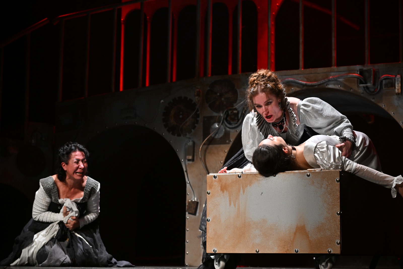 Manisa Şehir Tiyatrosu, Shakespeare’in ölümsüz aşkını sahneye taşıyor