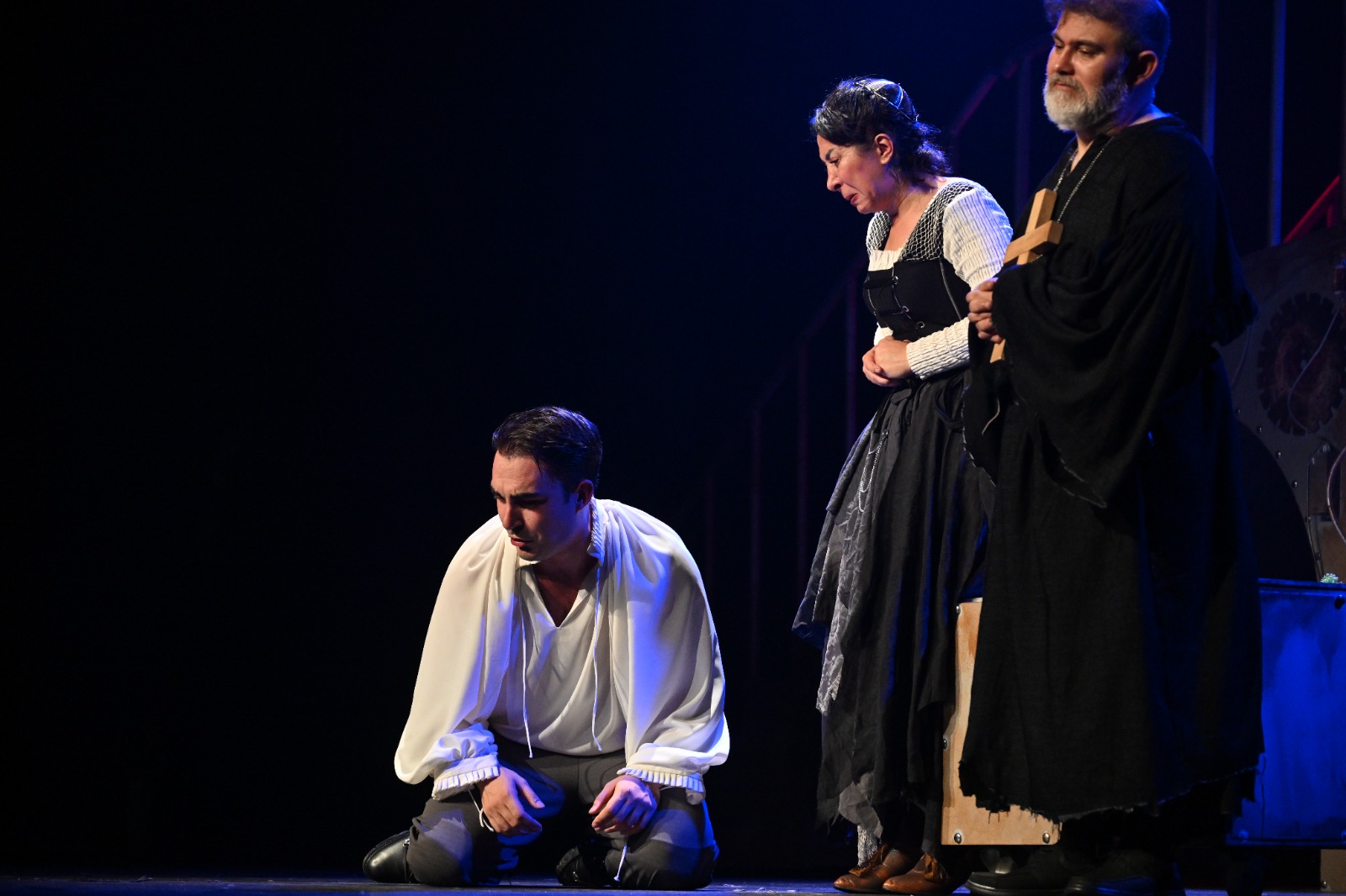 Manisa Şehir Tiyatrosu, Shakespeare’in ölümsüz aşkını sahneye taşıyor