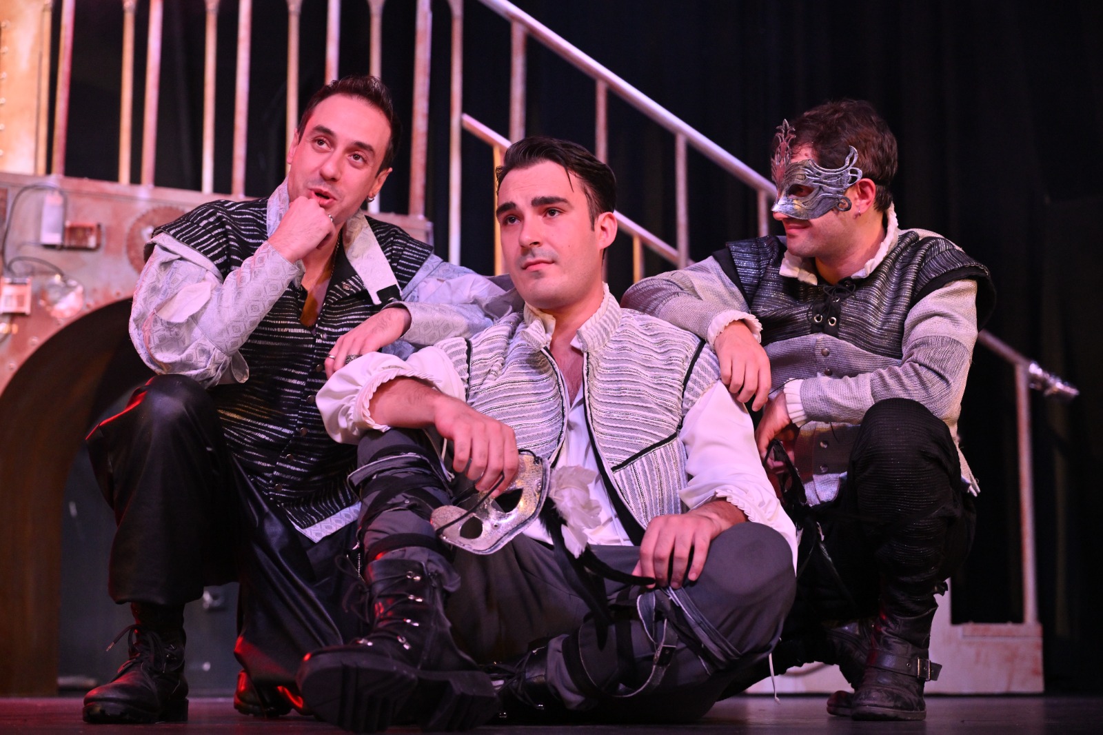 Manisa Şehir Tiyatrosu, Shakespeare’in ölümsüz aşkını sahneye taşıyor