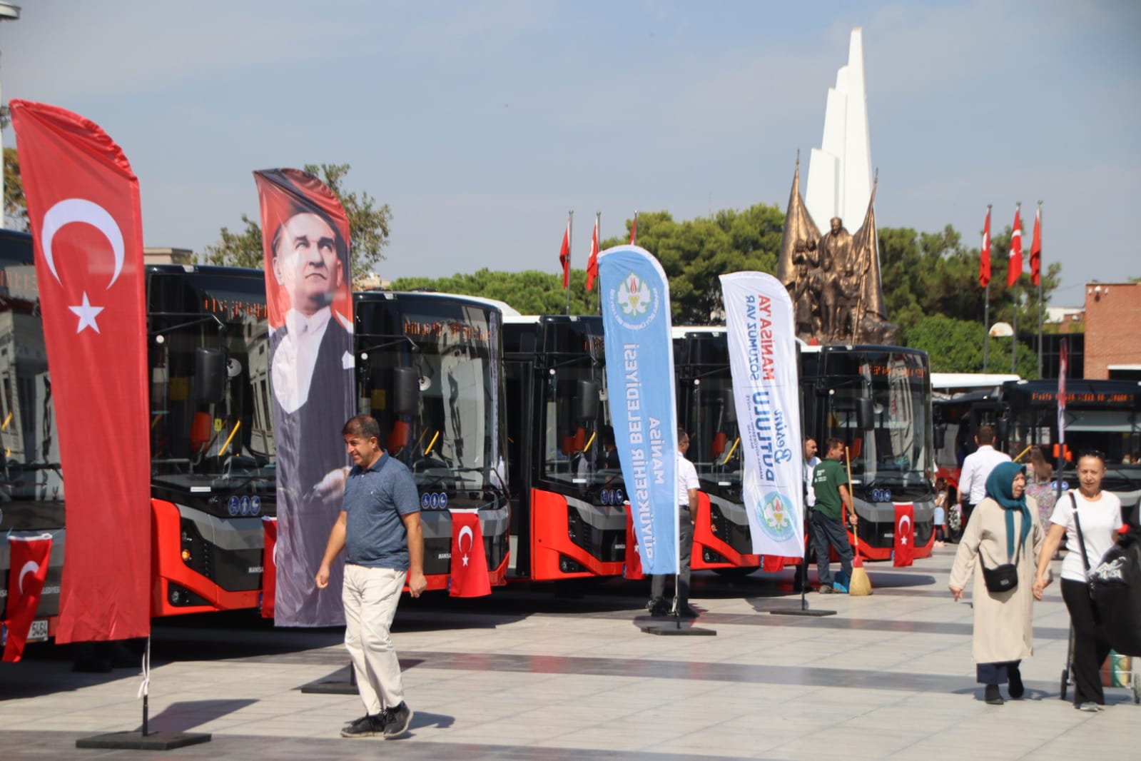 Manisa’da Ulaşım Modernleşiyor: Yeni Otobüs Hizmeti Devrede