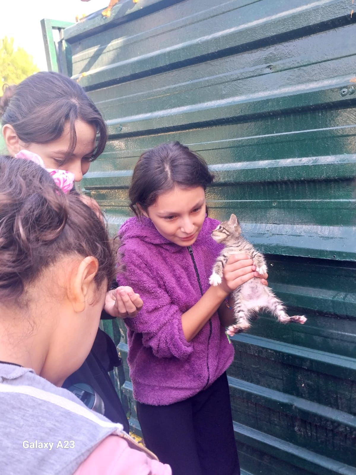 Manisa’da minik öğrenciler can dostlarıyla buluştu
