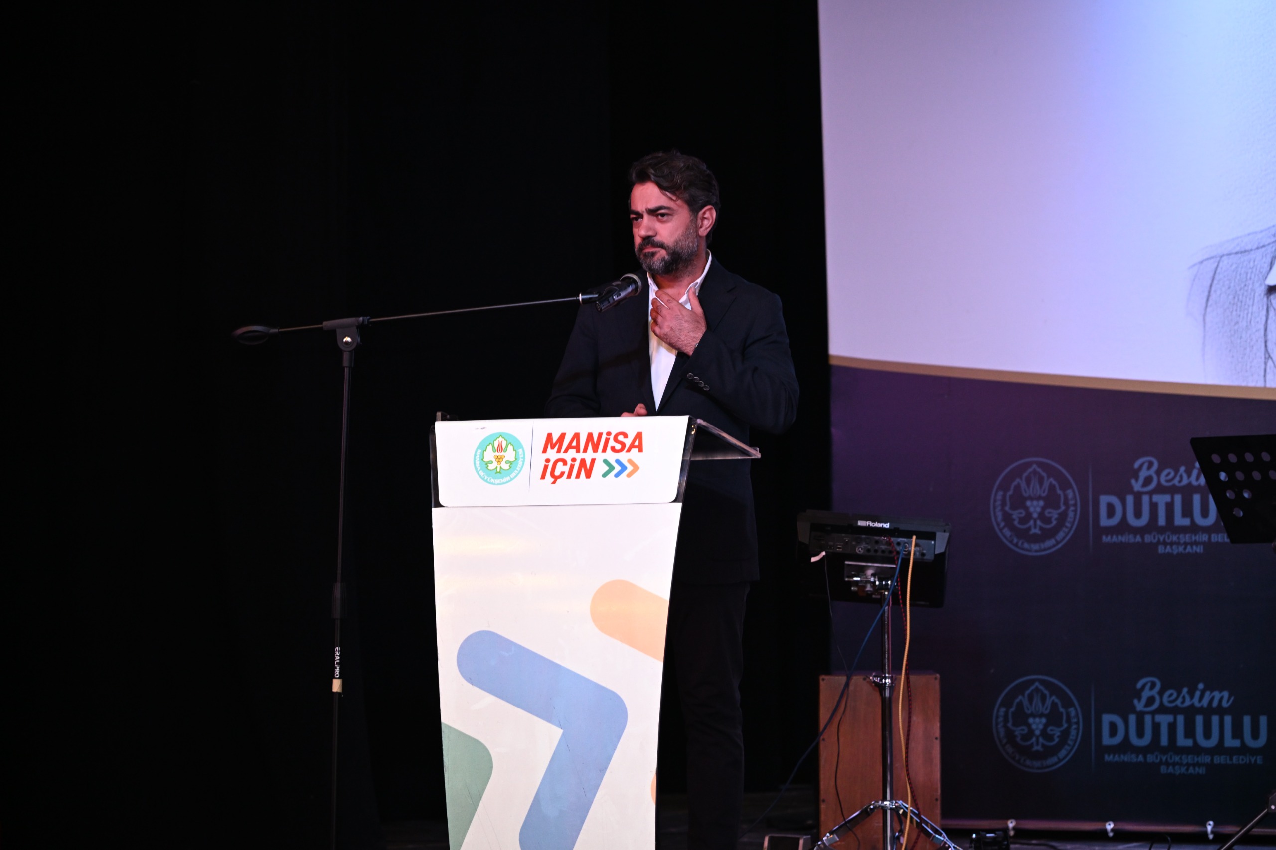 Manisa’da edebiyat coşkusu: Yusuf Atılgan Roman Ödülleri töreni gerçekleşti