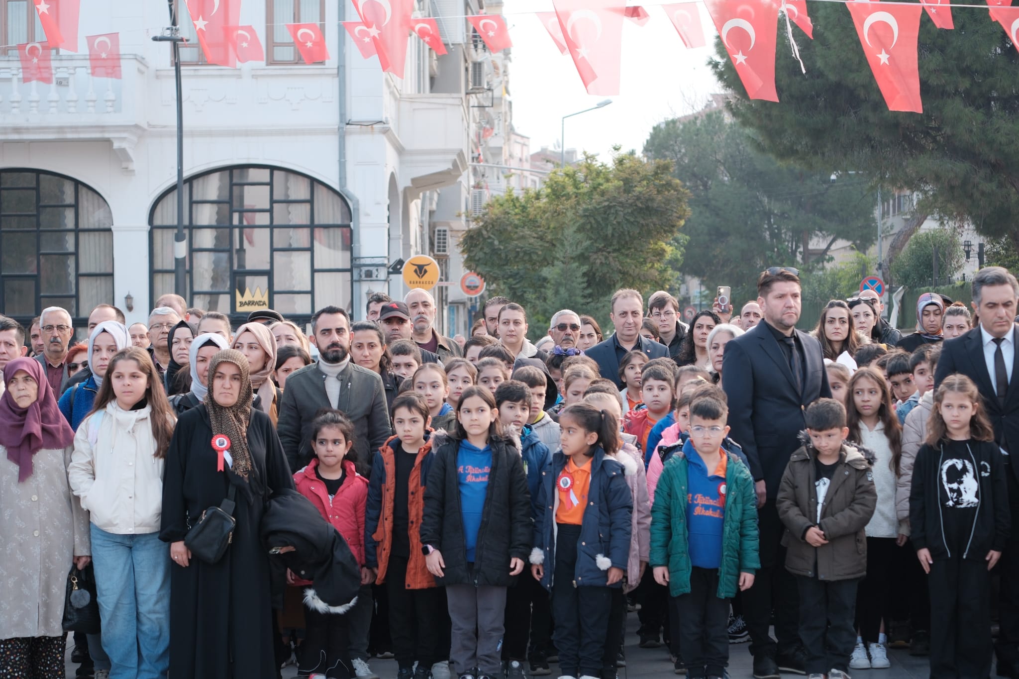 Manisa, Ata’sını 87. yılda sevgi ve özlemle andı