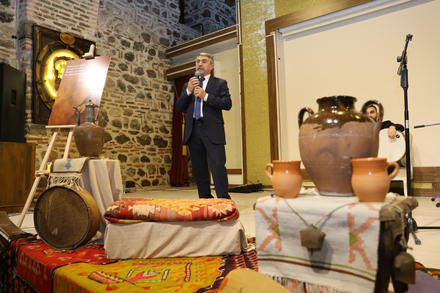 Manisa’da bilgelik yolculuğu Bedesten’de hayat buldu