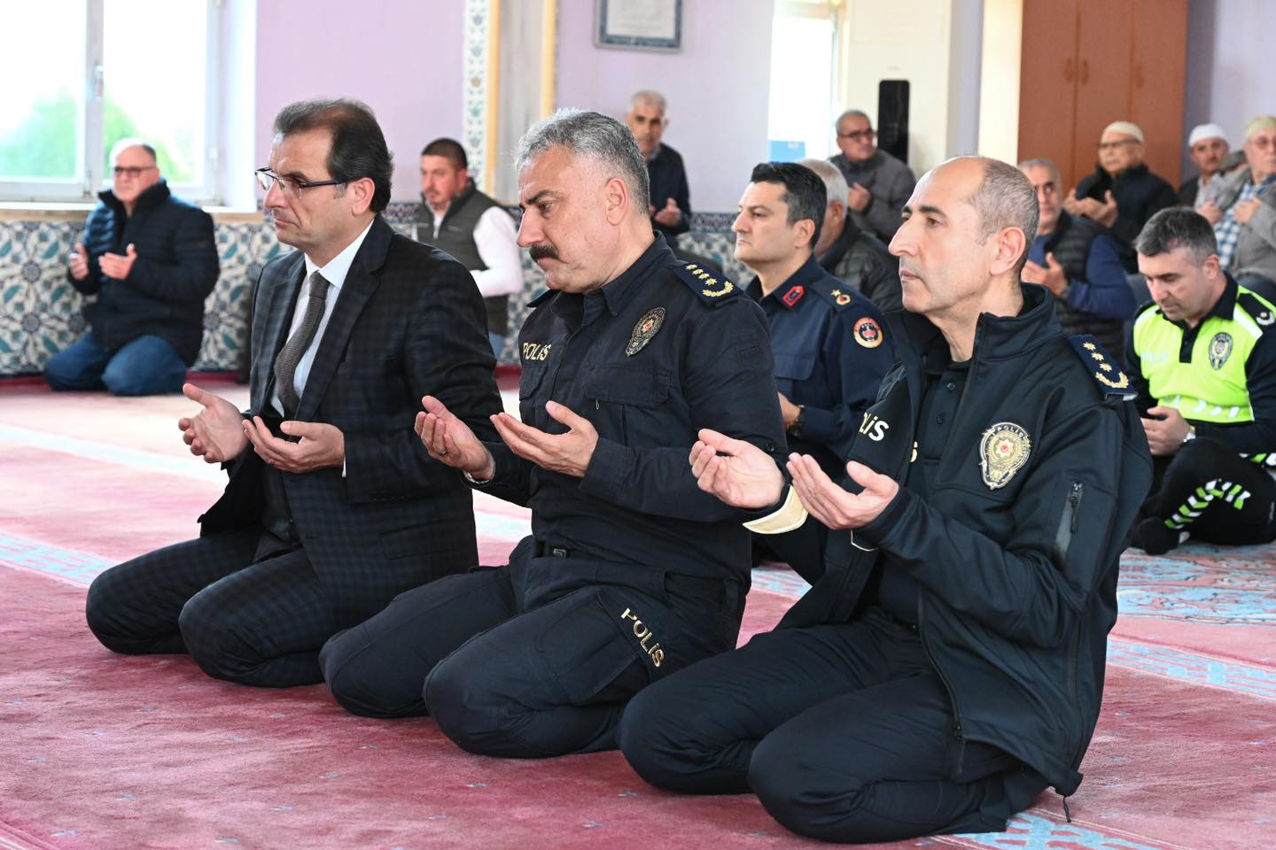 Manisa şehidini unutmadı: Şehit Polis Memuru Ali Barut için lokma hayrı
