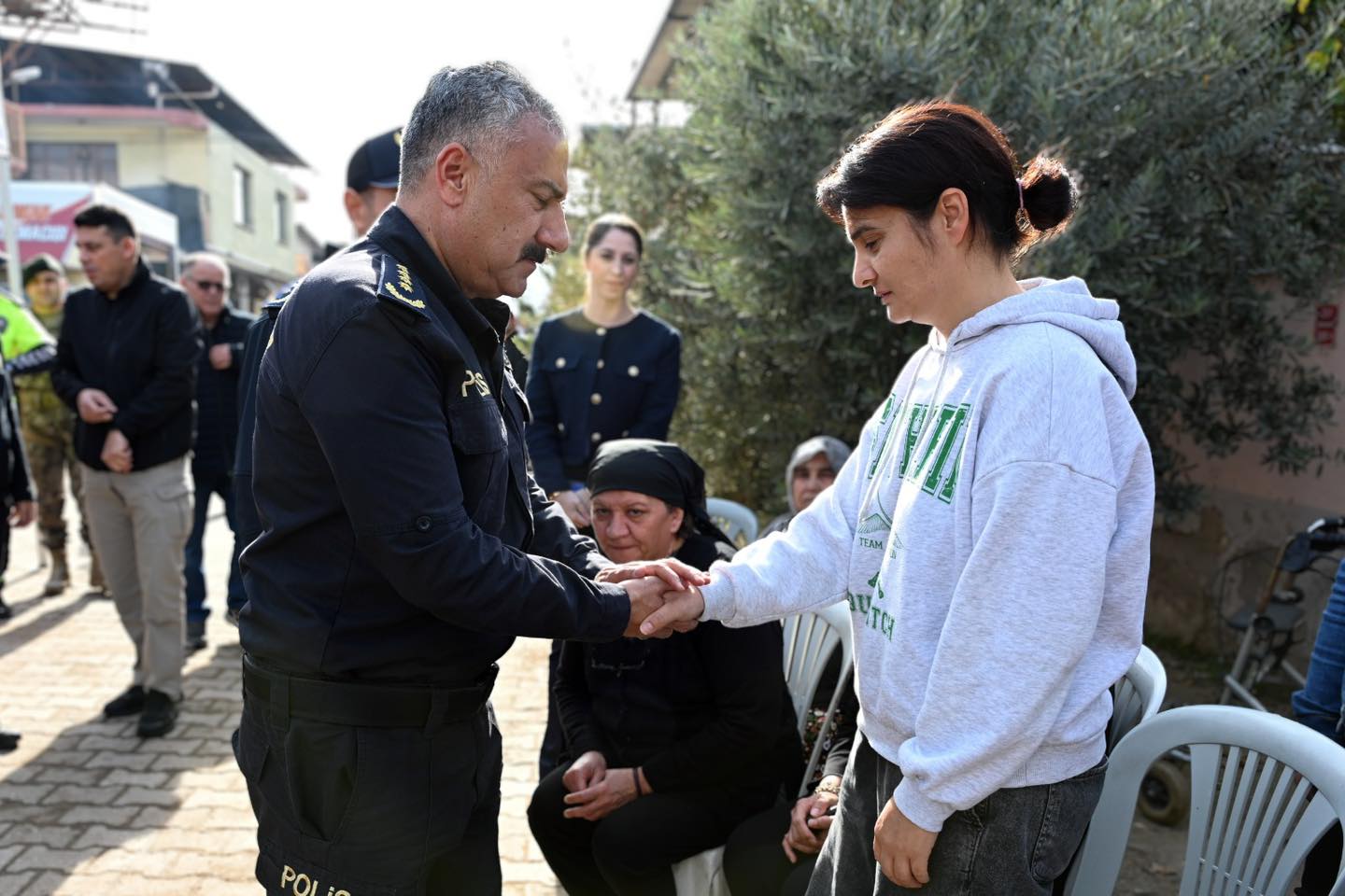 Manisa şehidini unutmadı: Şehit Polis Memuru Ali Barut için lokma hayrı