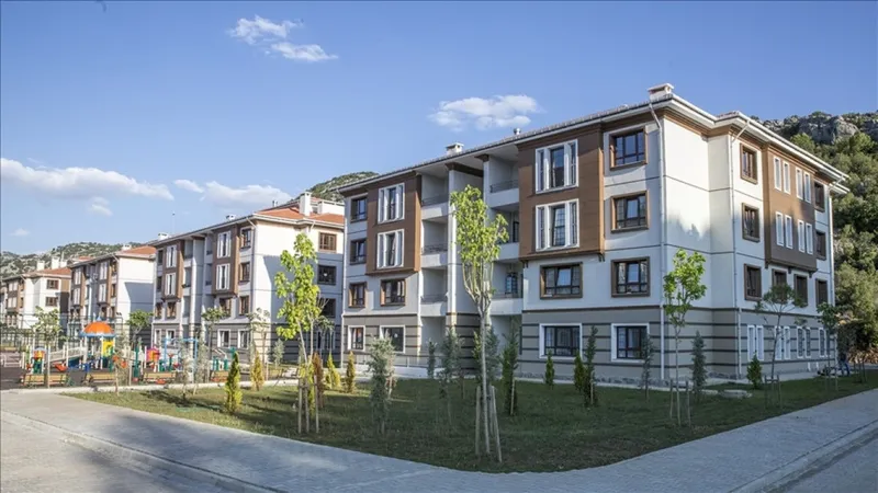 "Yüzyılın Konut Projesi" başvuruları başladı: Murat Kurum detayları açıkladı