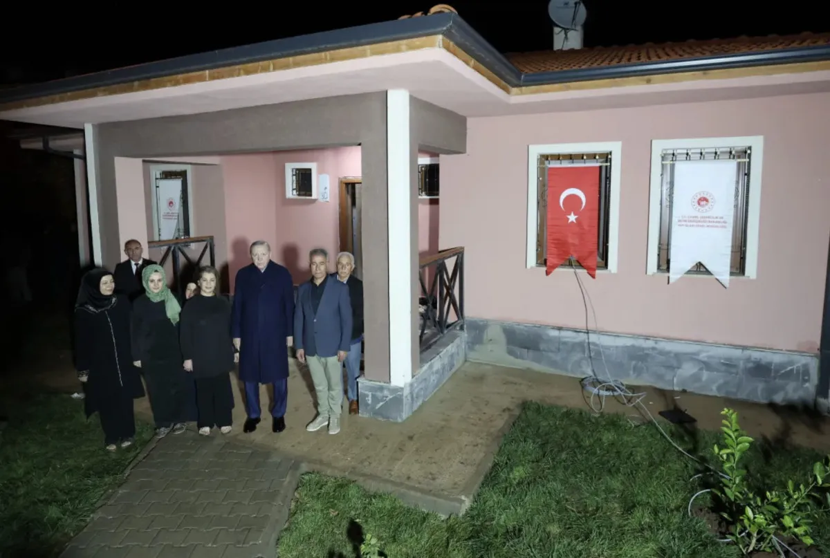 Cumhurbaşkanı Erdoğan Manisa'da okuyan Aybüke ile telefonda konuştu