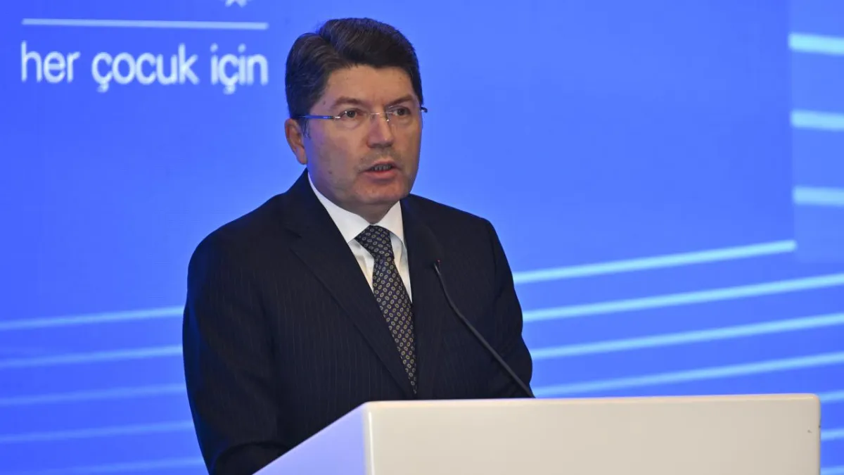 Adalet Bakanı Yılmaz Tunç Çocuklar için atılan her adım değerli